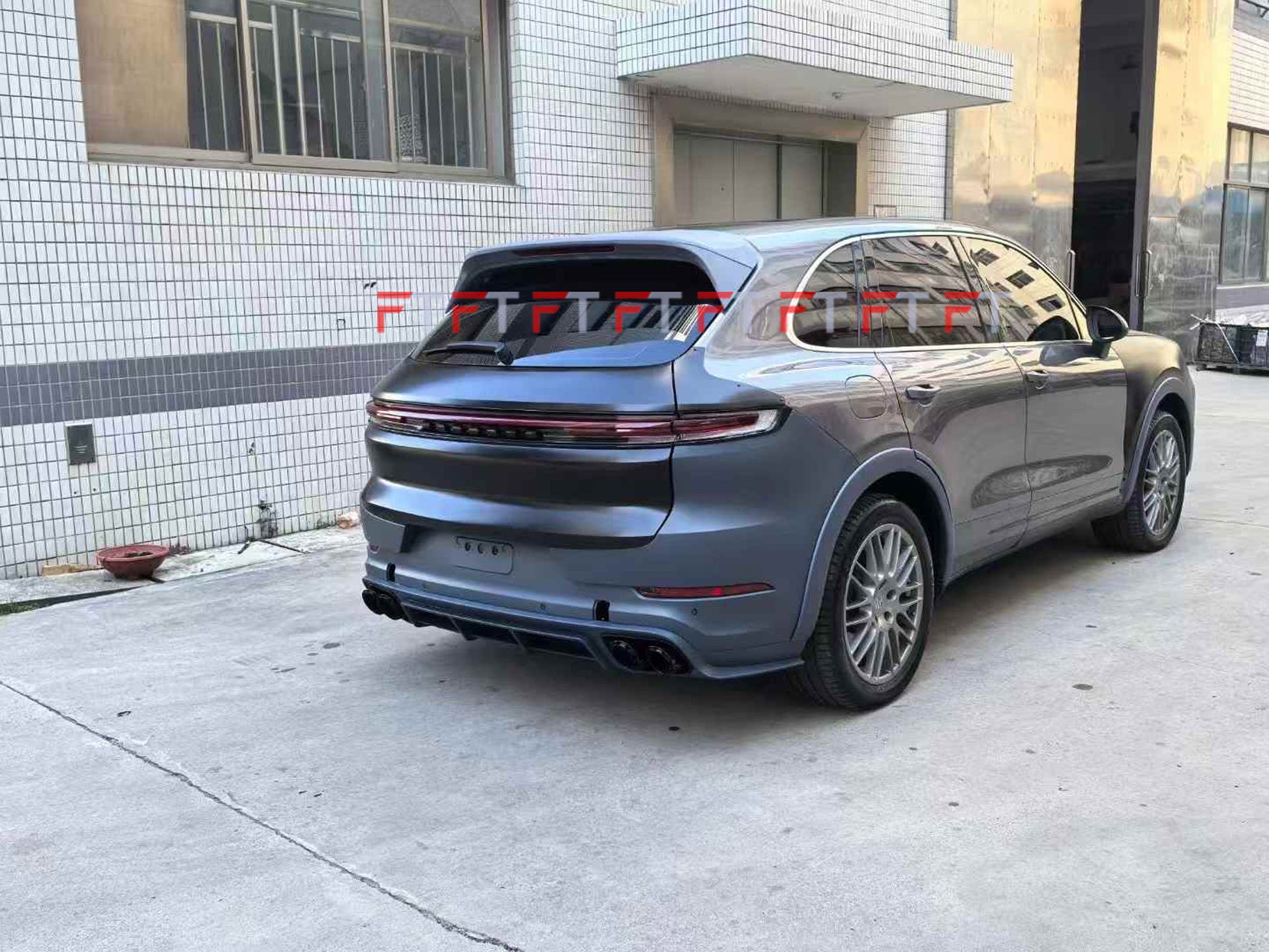 2023+ Porsche Cayenne conversion body kit for Porsche Cayenne 2011 - 2014