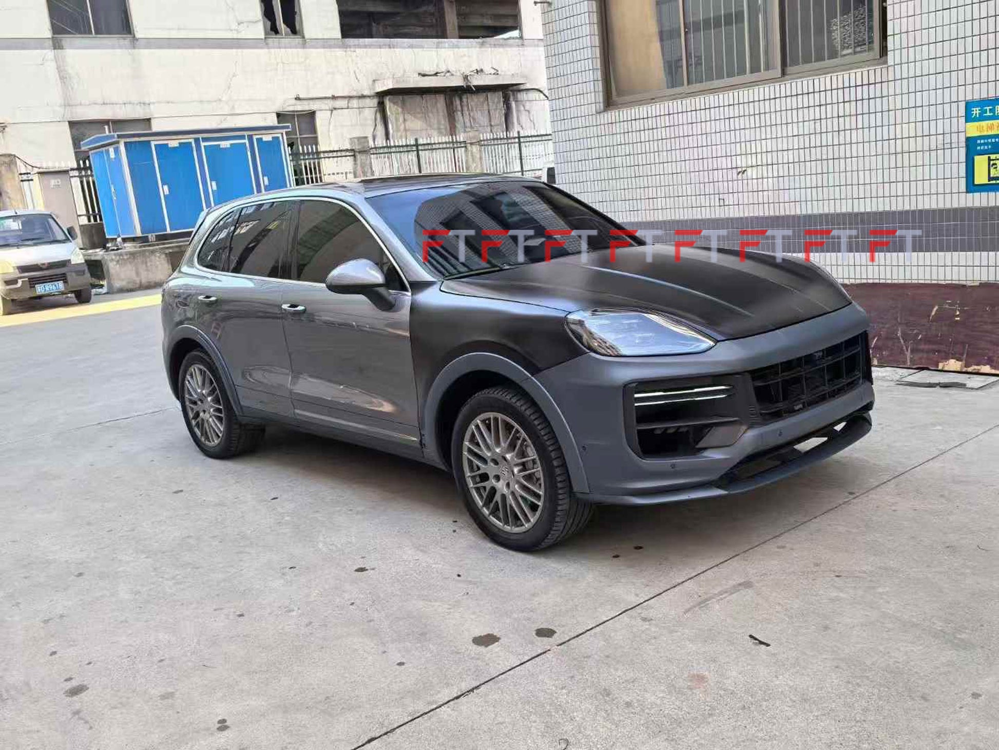 2023+ Porsche Cayenne conversion body kit for Porsche Cayenne 2011 - 2014