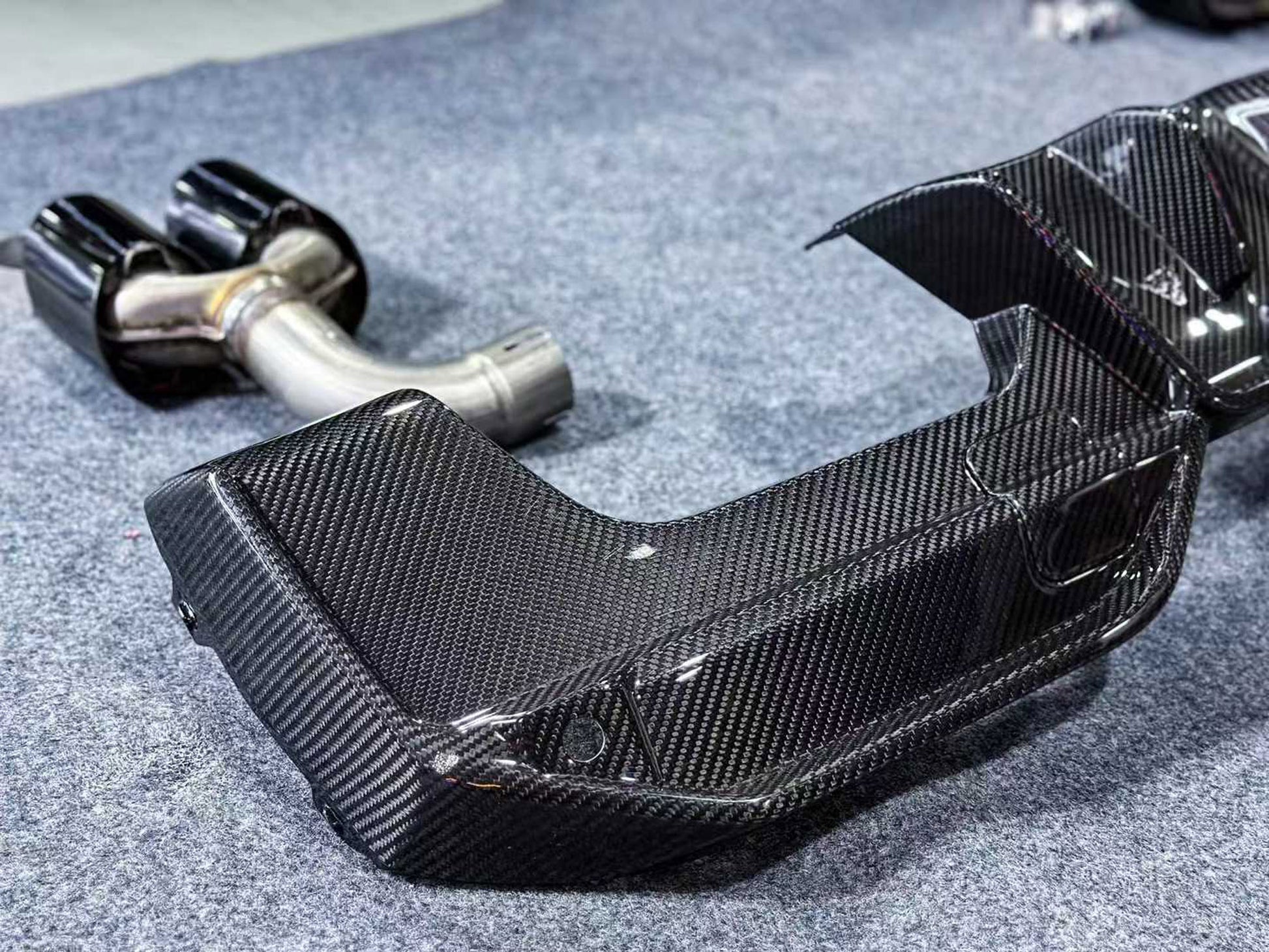 Authentic BCTXE carbon diffuser with exhaust tips for BMW X3 G01 M40i 2022-2024