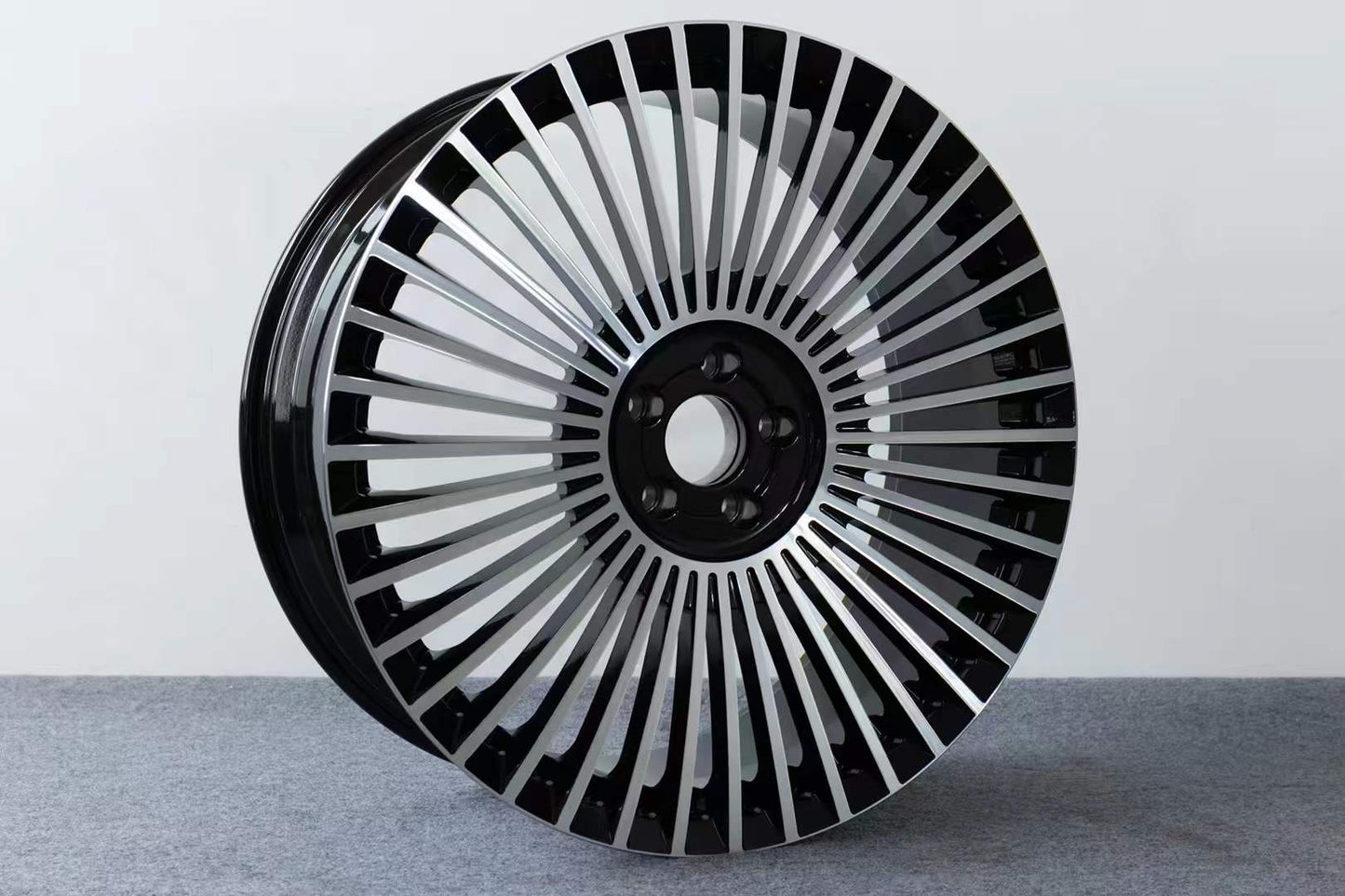 Monoblock Custom Forged Alloy Wheels For Rolls Royce Cullinan Spectre Ghost Phantom Wraith Dawn