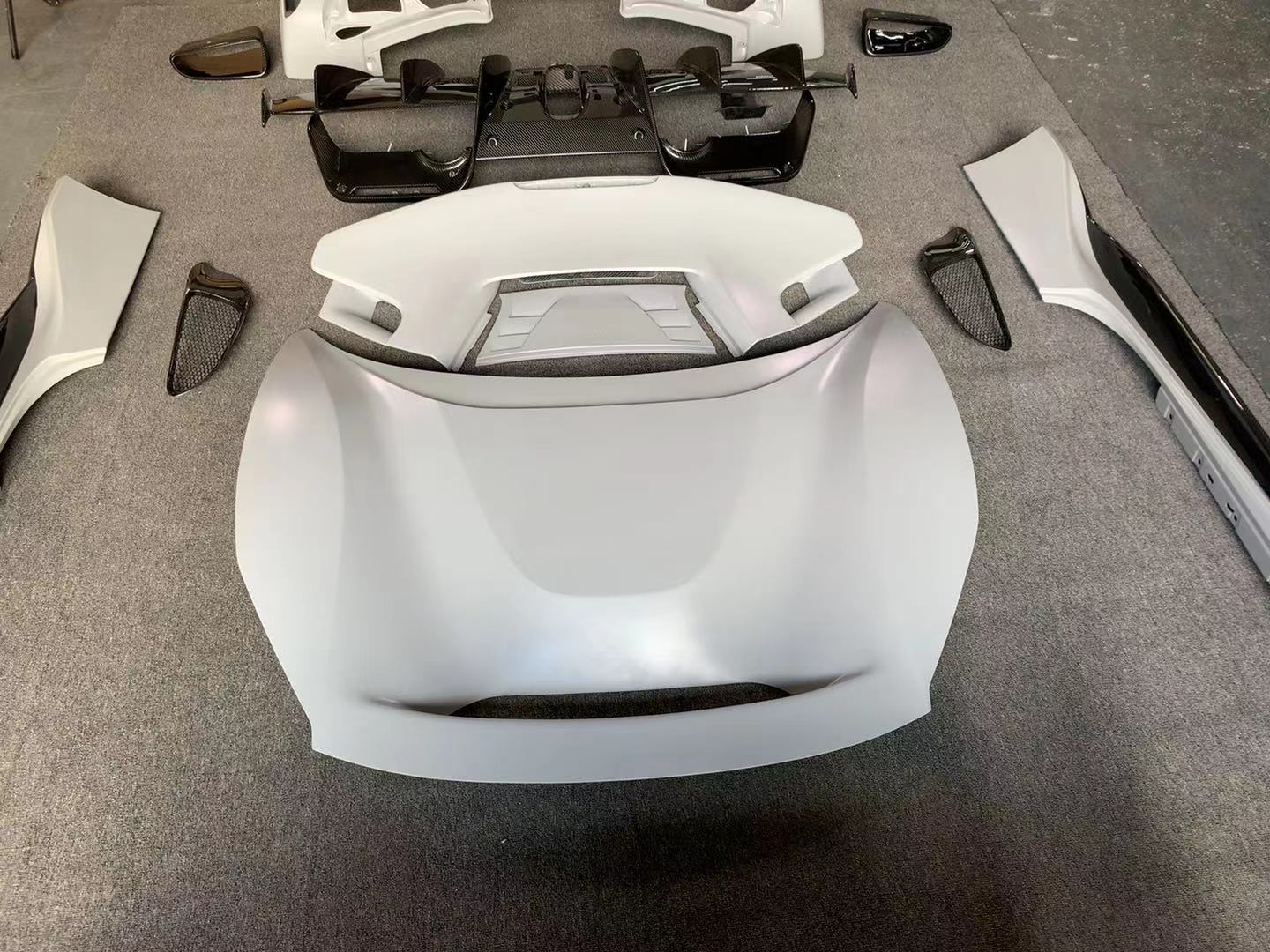 Full dry carbon fiber upgrade conversion Ferrari Pista body kit 2015-2019