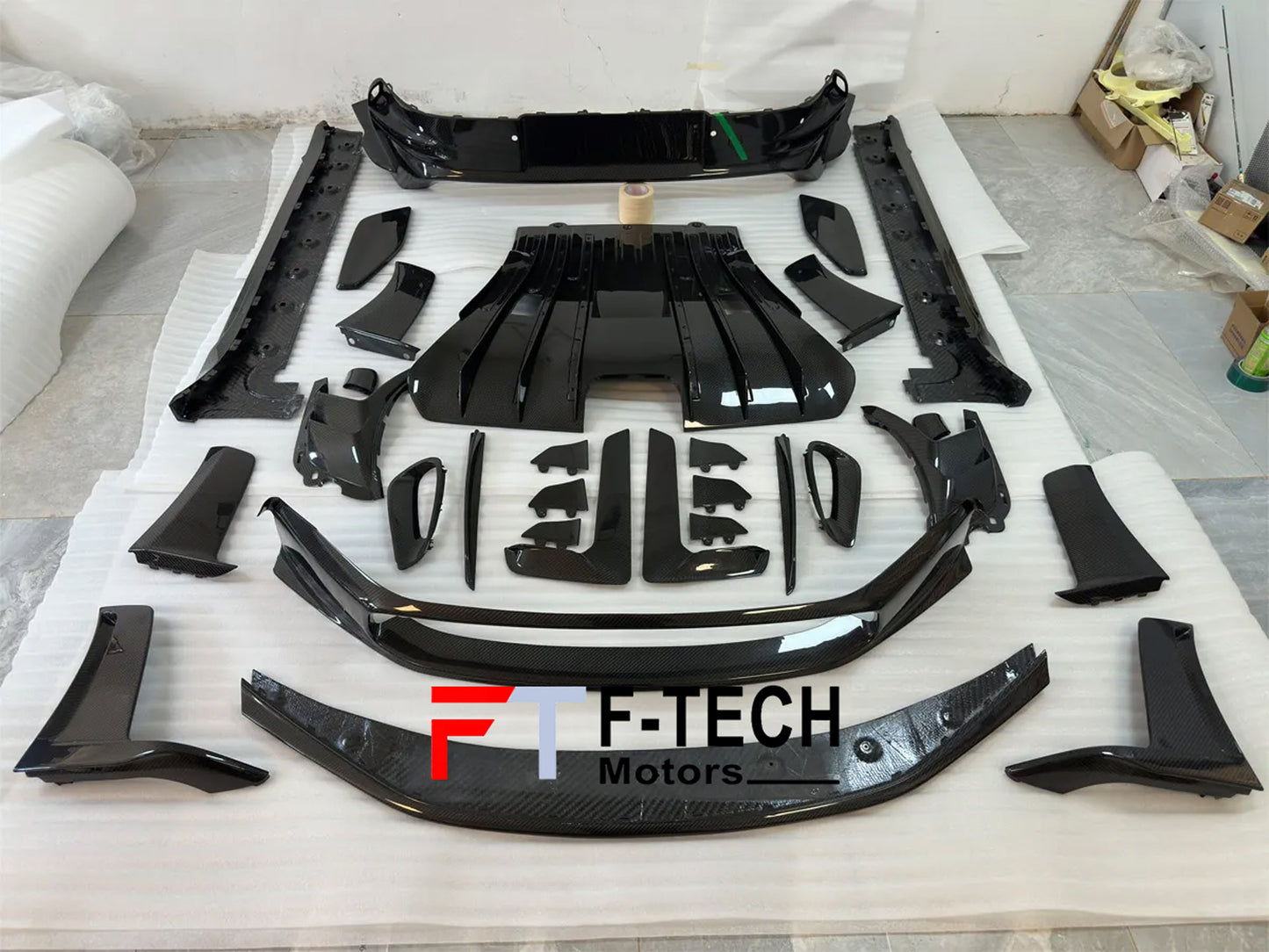 Dry Carbon Fiber Exterior Trim Kit Replacements For Porsche 911 992.1 GT3 RS 2019 - 2023