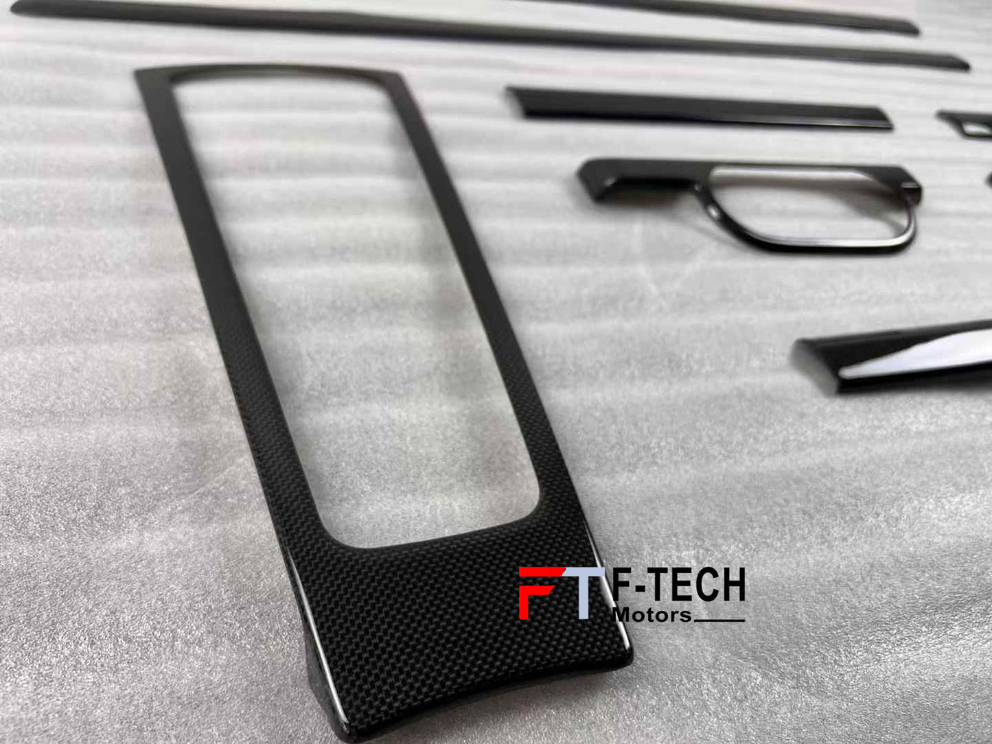 Dry Carbon Fiber Interior Trim Kit Covers for Porsche 718 Cayman Boxster 982 2016 - 2025