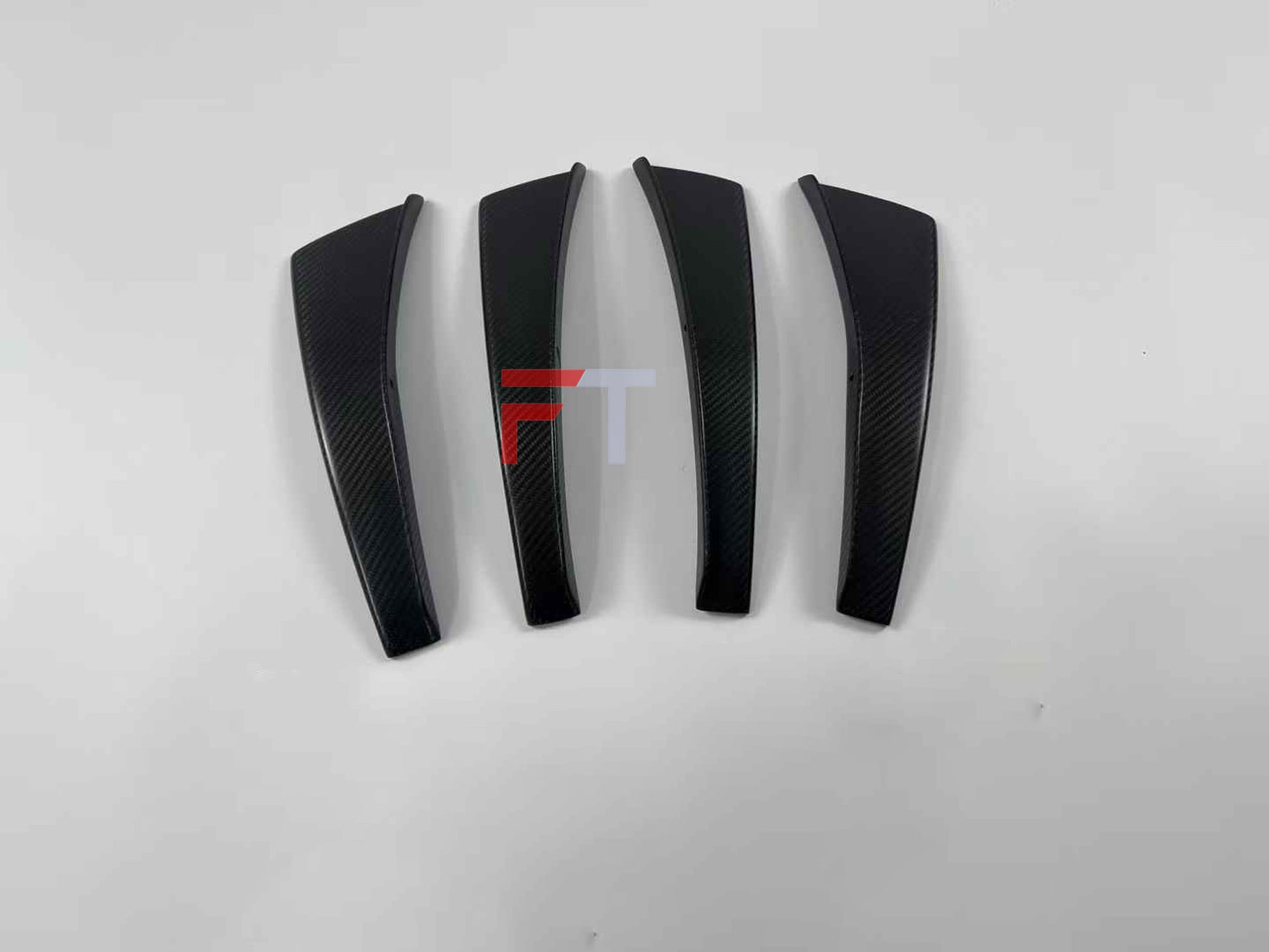 Carbon fiber vertical fins of front bumper for Porsche 911 992 GT3 2021 - 2024