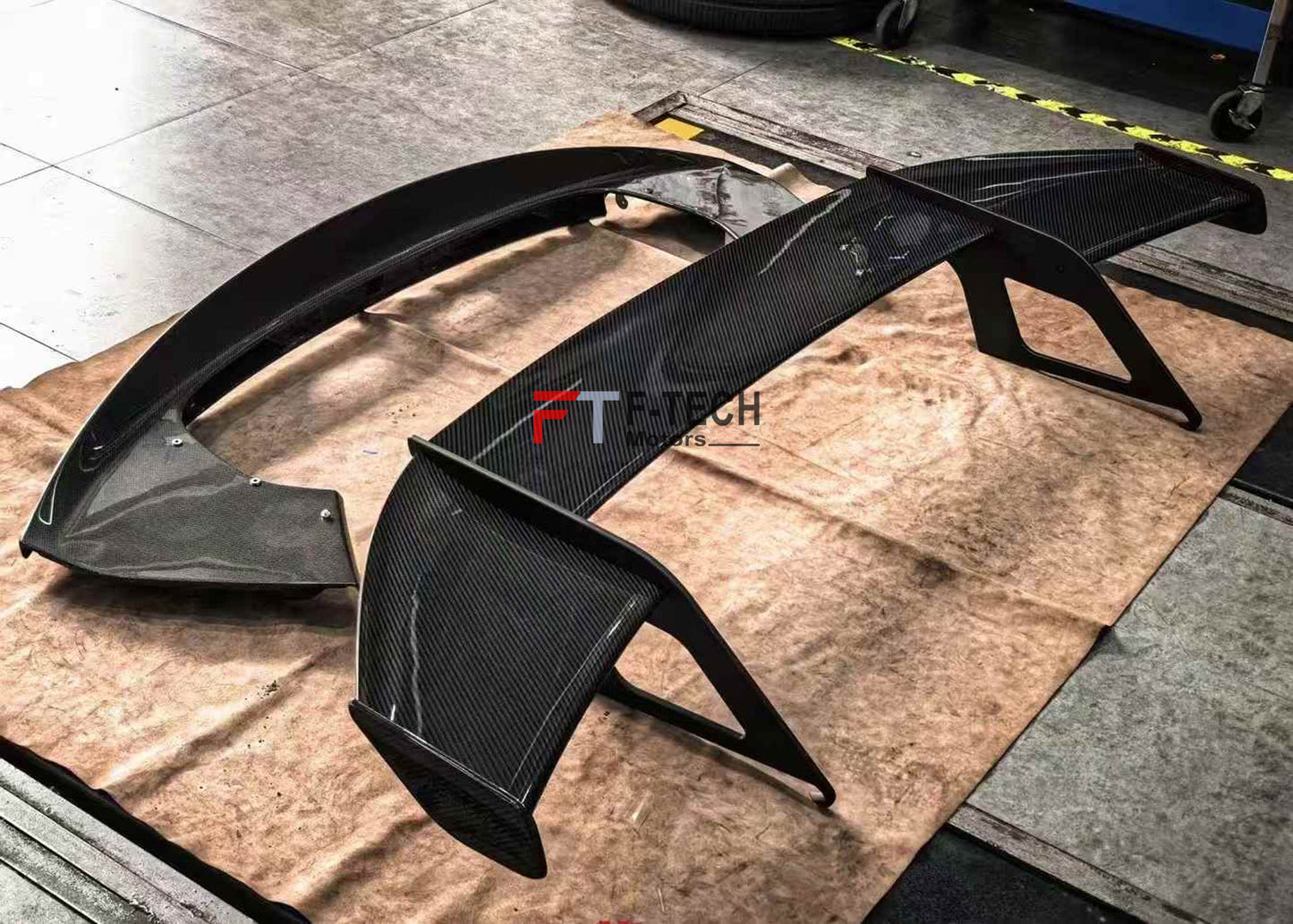 Carbon Fiber Rear Wing Spoiler for Ferrari SF90 Stradale 2019 - 2024