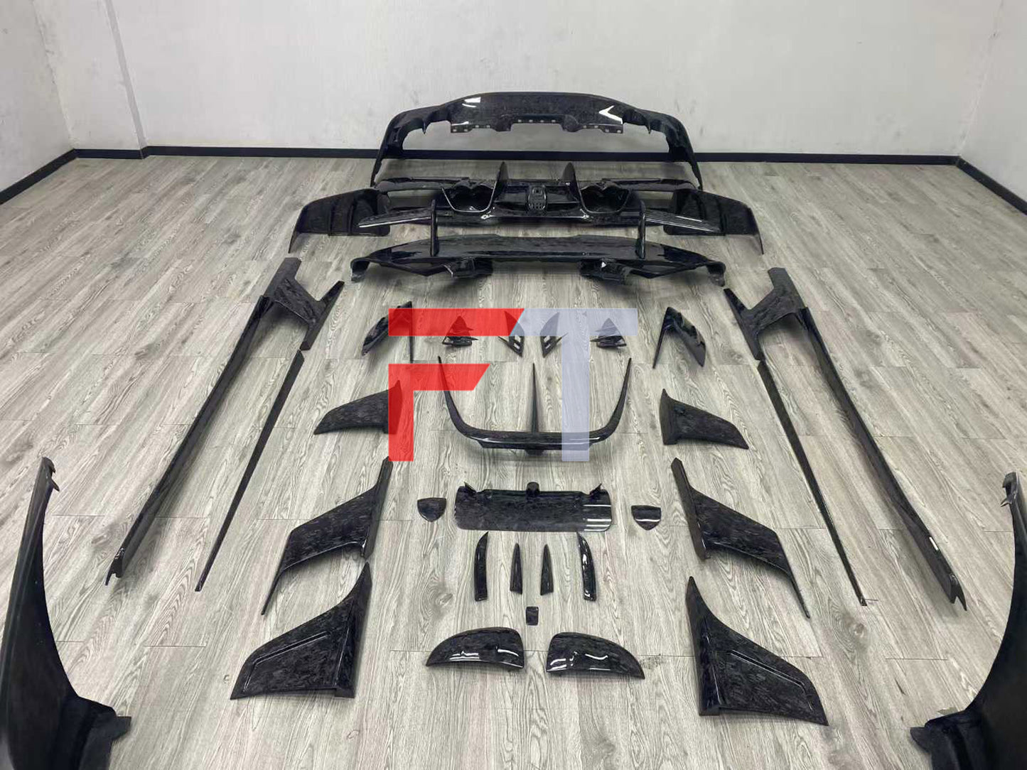 Forged carbon fiber aerodynamic body kit for Ferrari F8 2019-2023 MSY