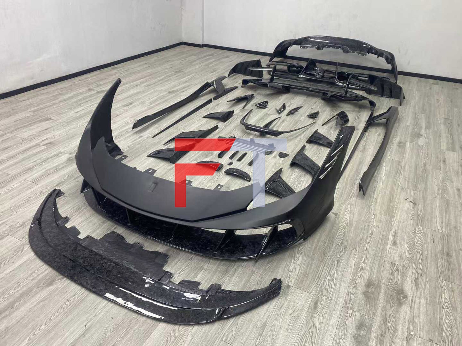 Forged carbon fiber aerodynamic body kit for Ferrari F8 2019-2023 MSY