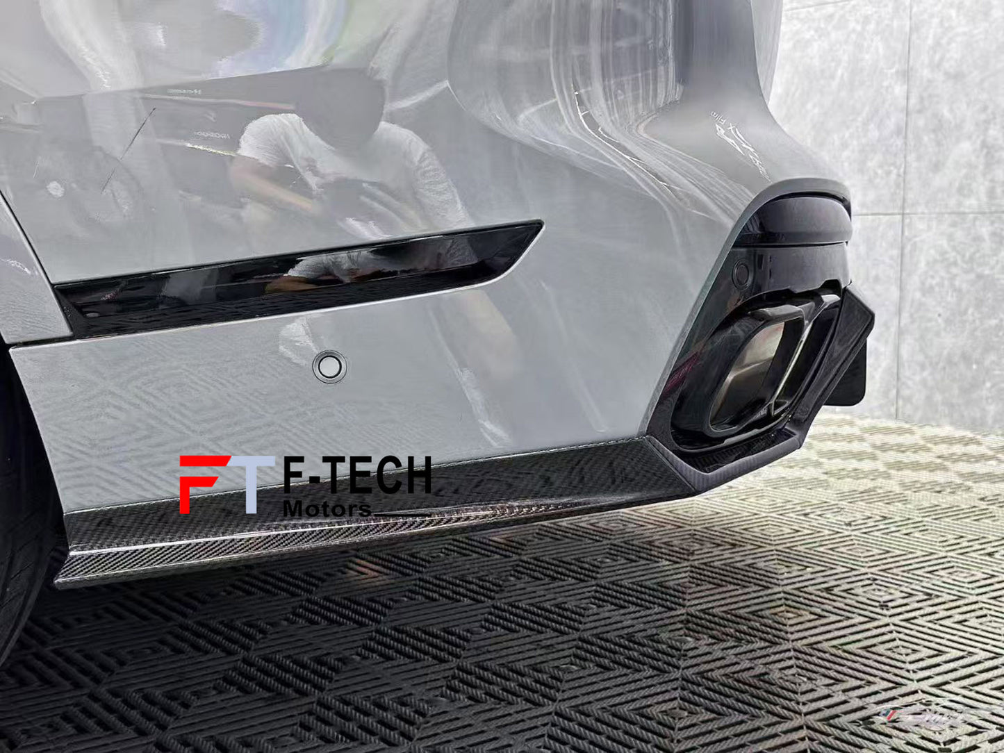 Dry Carbon Fiber Body Kit For BMW X7 G07 LCI 2023+ Future Design