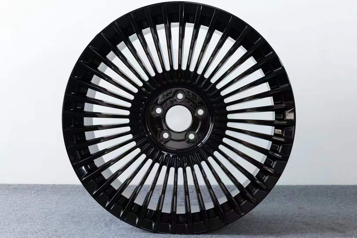 Monoblock Custom Forged Alloy Wheels For Rolls Royce Ghost Cullinan Spectre Phantom Wraith Dawn