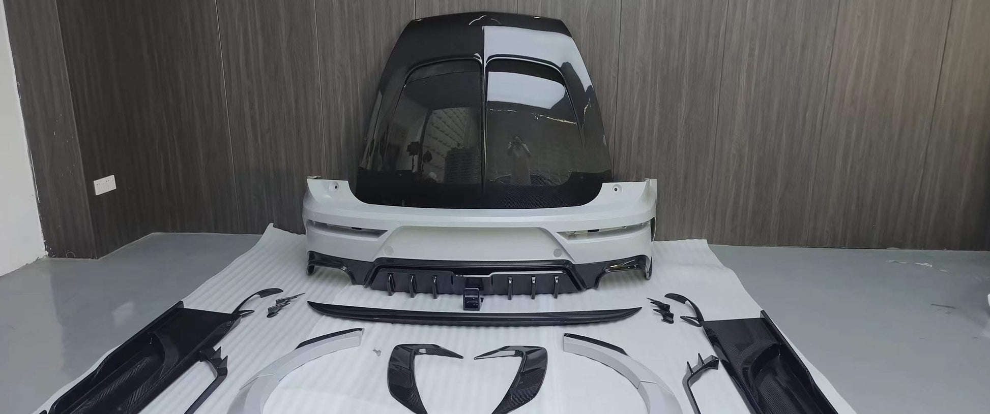 Dry Carbon Fiber Body Kit fit new Bentley Bentayga 2021 Present MSY