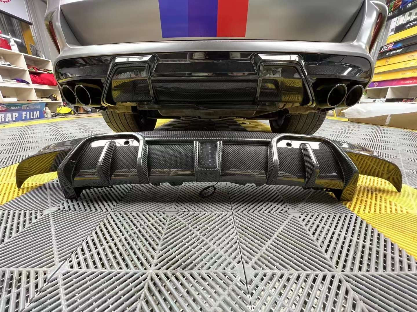 Carbon fiber aero body kit fit BMW X5M F95 2019-2023