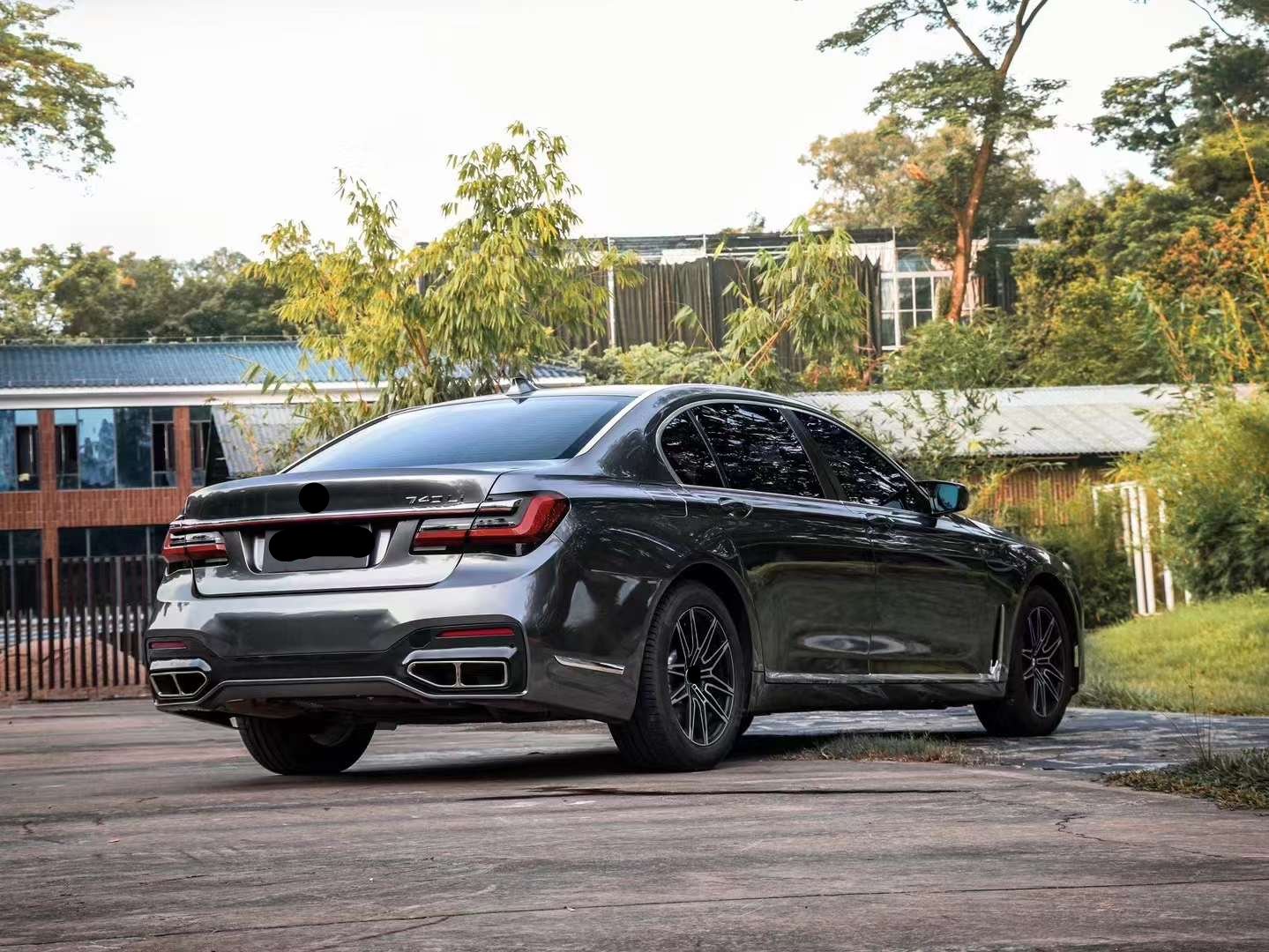 Conversion body kit for BMW 7 Series F02 2008-2015 Upgrade to G12 2016-2022 Long Base