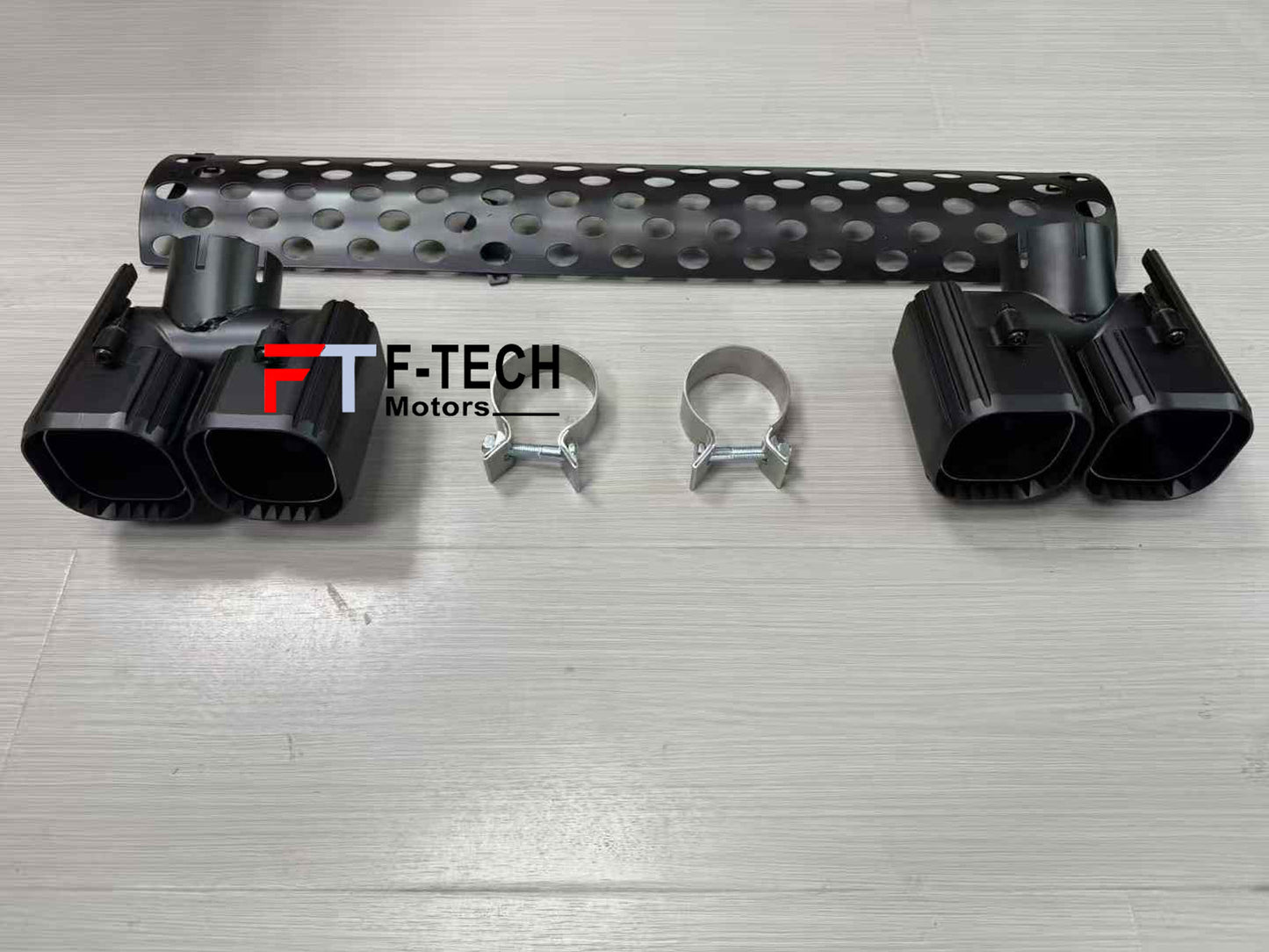 Exhaust Tips & Center Lower Mesh For Land Rover Defender L663 2020 - 2025