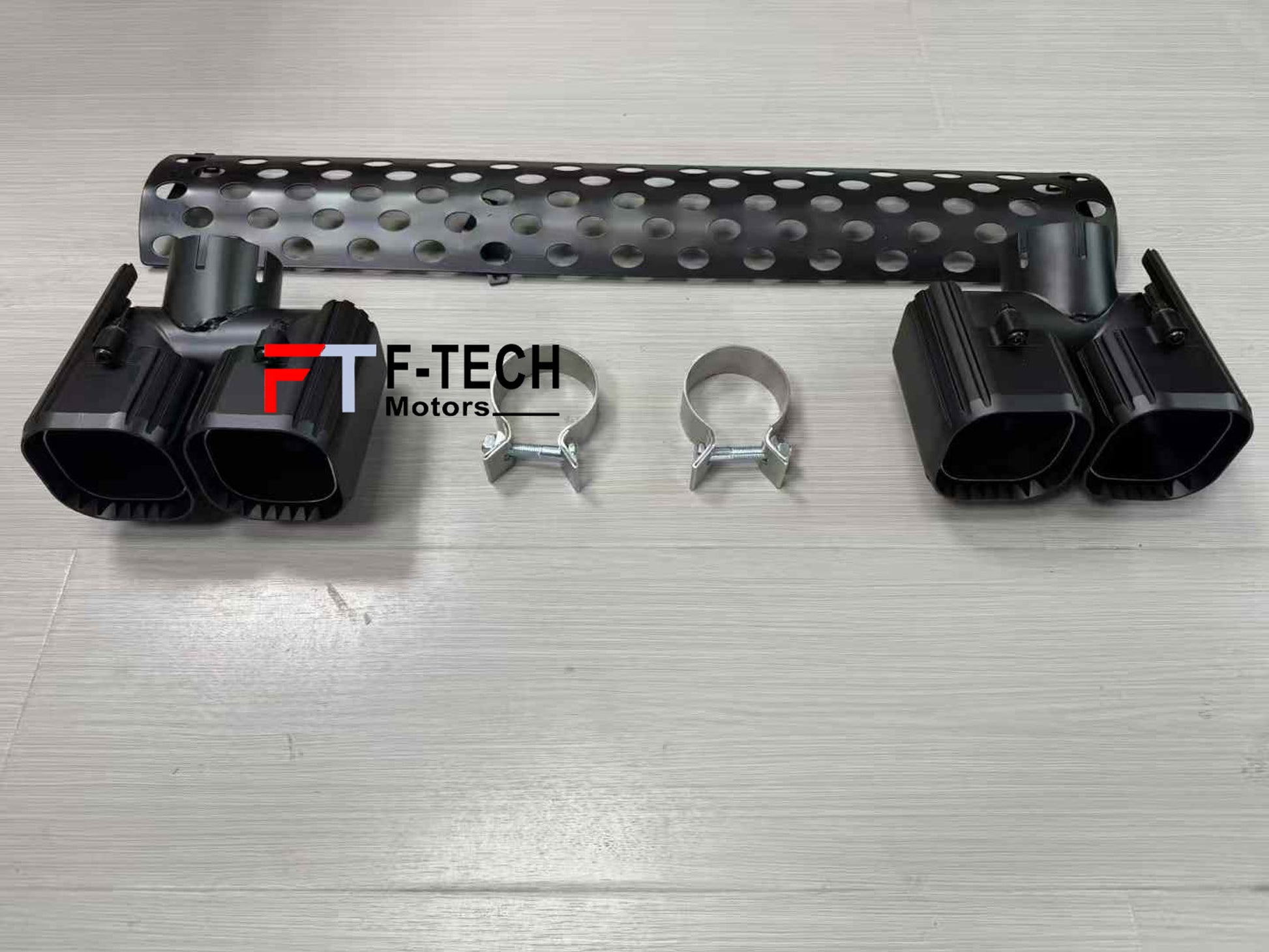 Exhaust Tips & Center Lower Mesh For Land Rover Defender L663 2020 - 2025