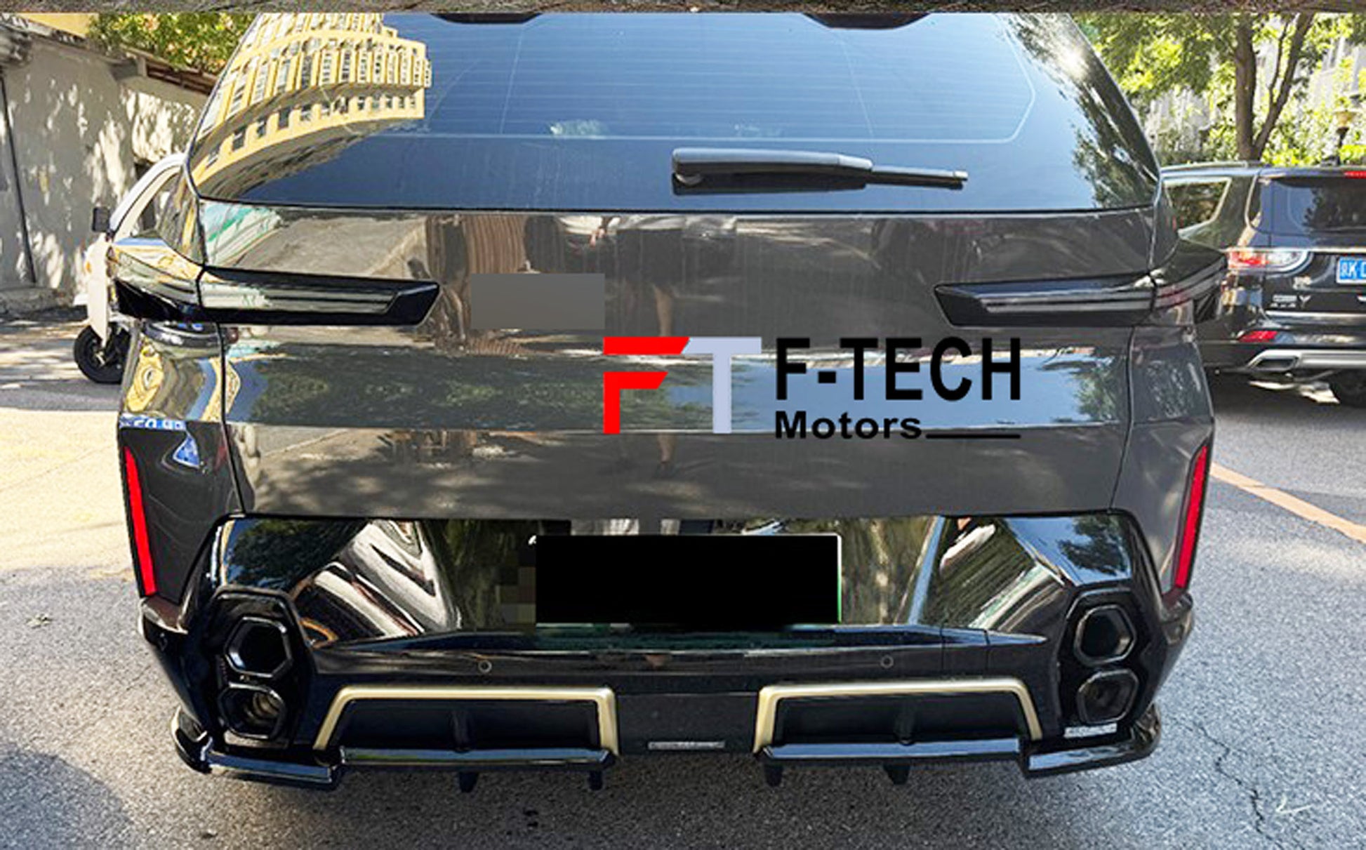 Gloss Black Soft Kit for BMW XM G09 2023+ Front Lip Side Skirts Rear Diffuser Rear Roof Spoiler Maxton