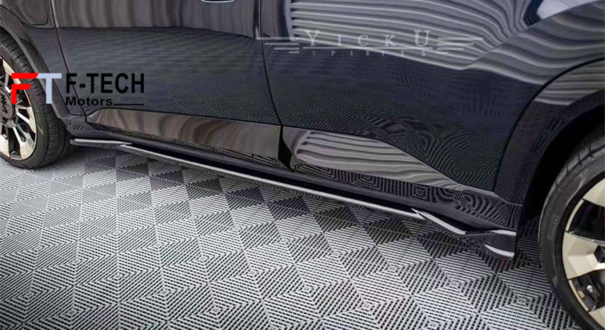 Gloss Black Soft Kit for BMW XM G09 2023+ Front Lip Side Skirts Rear Diffuser Rear Roof Spoiler Maxton