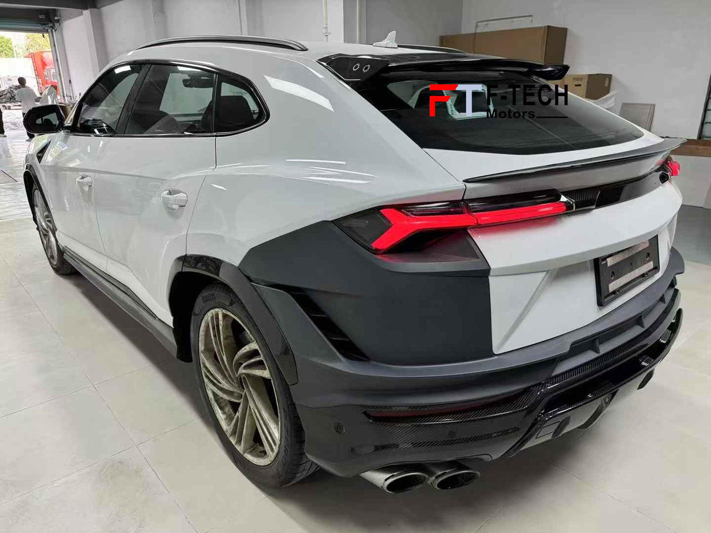 2024 Performante Conversion Carbon Fiber Body Kit for Lamborghini Urus 2018 - 2023
