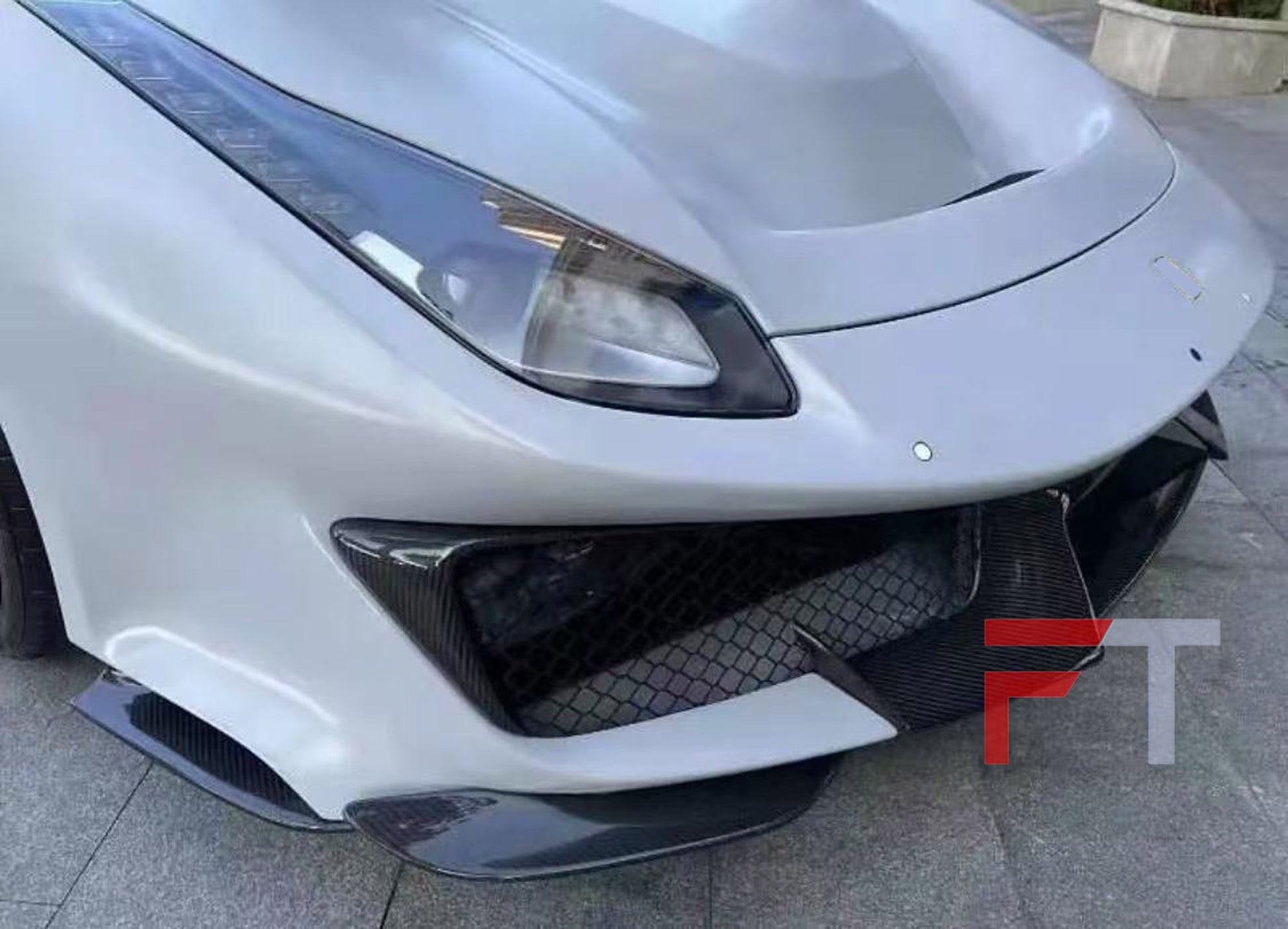 Conversion Pista dry carbon fiber body kit for Ferrari GTB 2015 - 2019