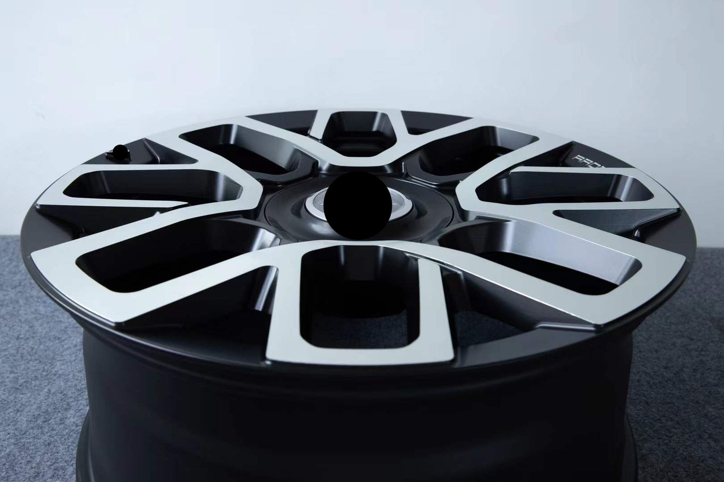Monoblock Custom Forged Alloy Wheels Rims For Rolls Royce Cullinan Ghost Spectre Phantom Dawn Wraith