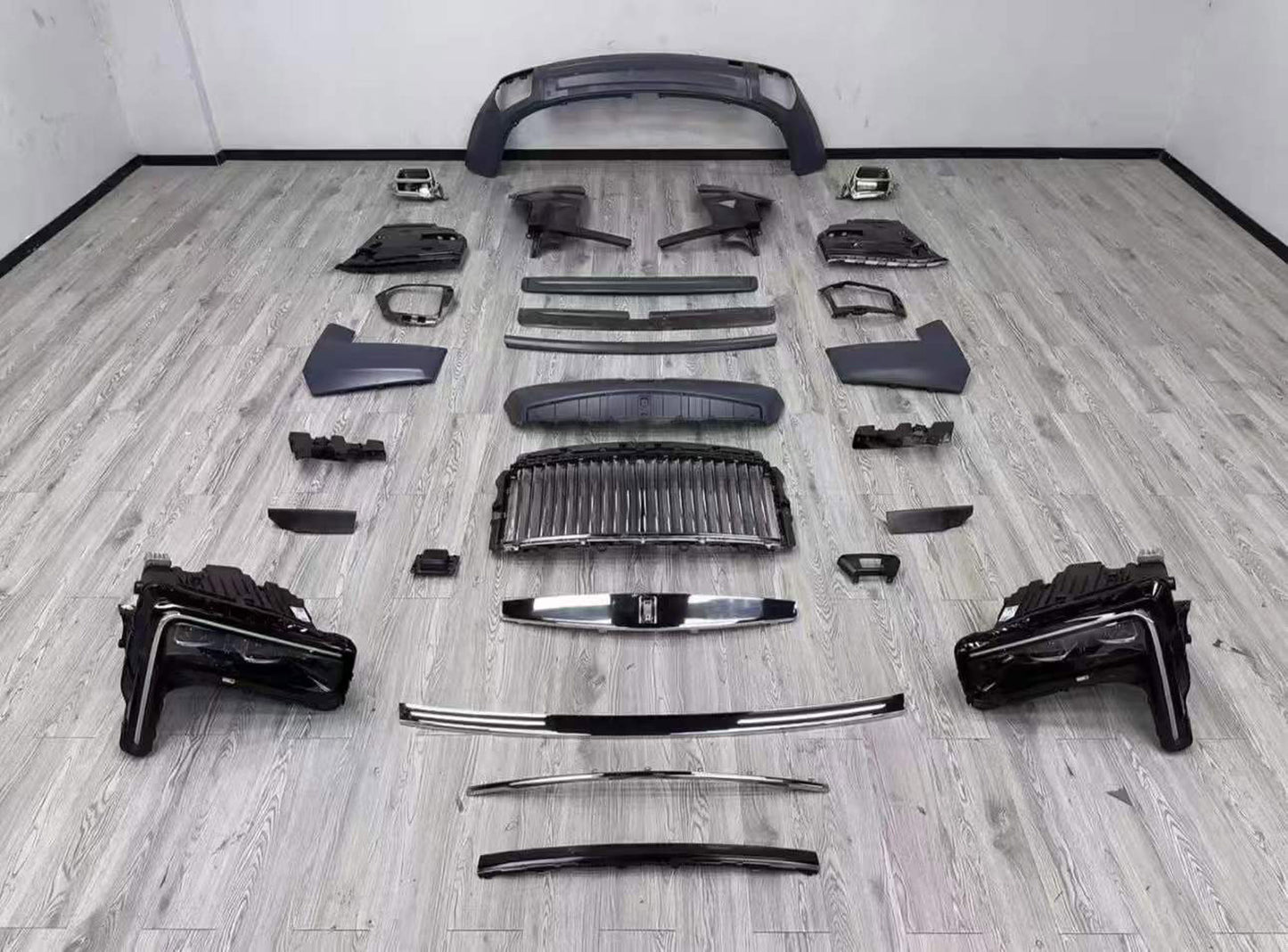 New Facelift 2025 Style Body Kit for Rolls Royce Cullinan 2019 - 2024