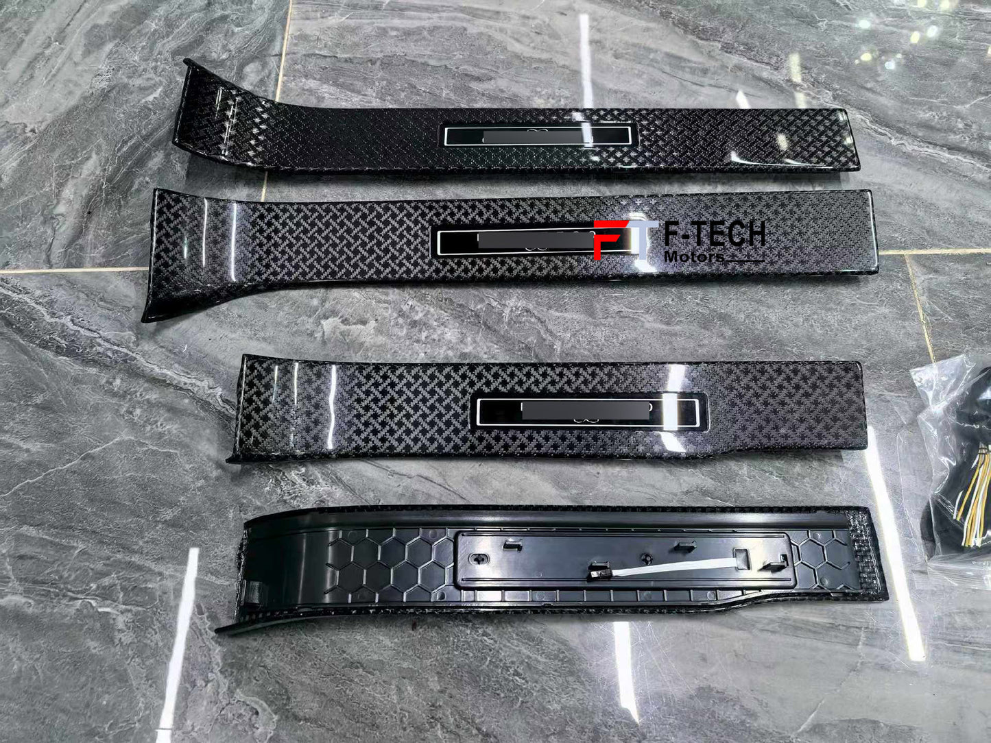 Carbon Door Sills Illuminated For Rolls Royce Cullinan 2018+ Black Badge
