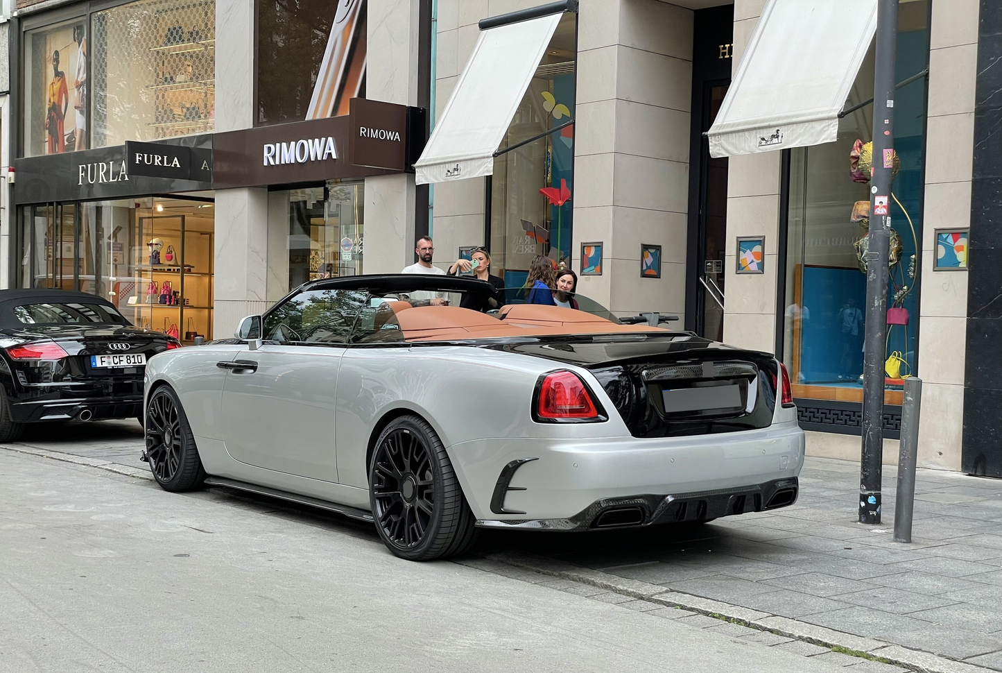 Rolls-royce-dawn-cabon-fiber-ms-bodykit-kit