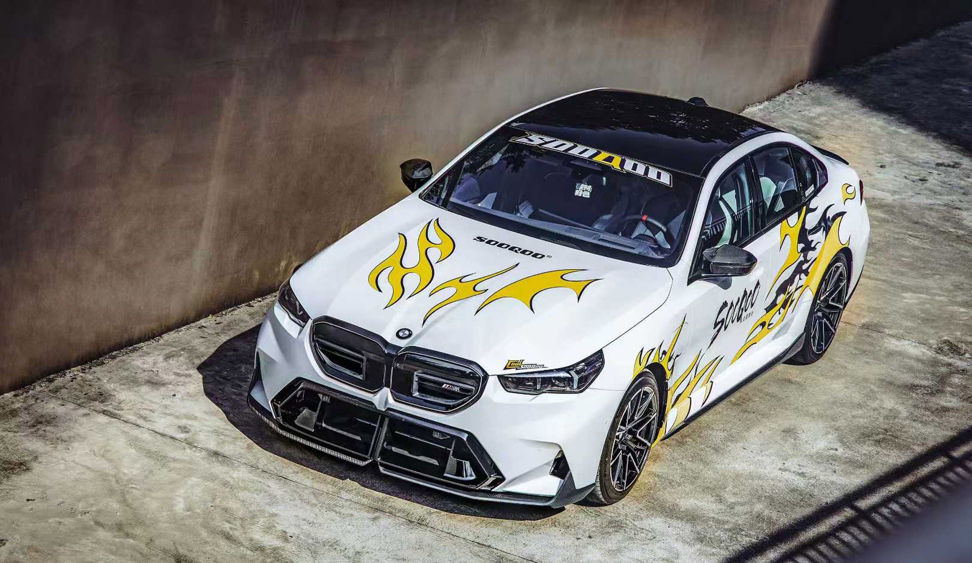 SOOQOO-authentic-dry-carbon-fiber-bodykit-bmw-m5-g90