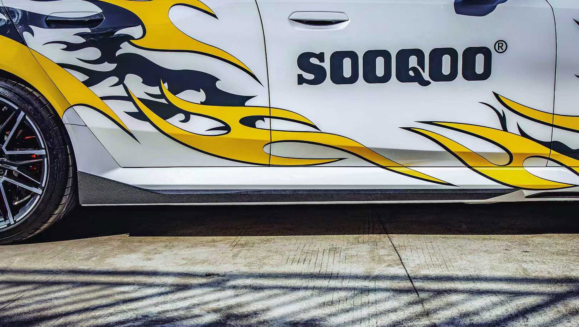 SOOQOO-authentic-dry-carbon-fiber-bodykit-bmw-m5-g90