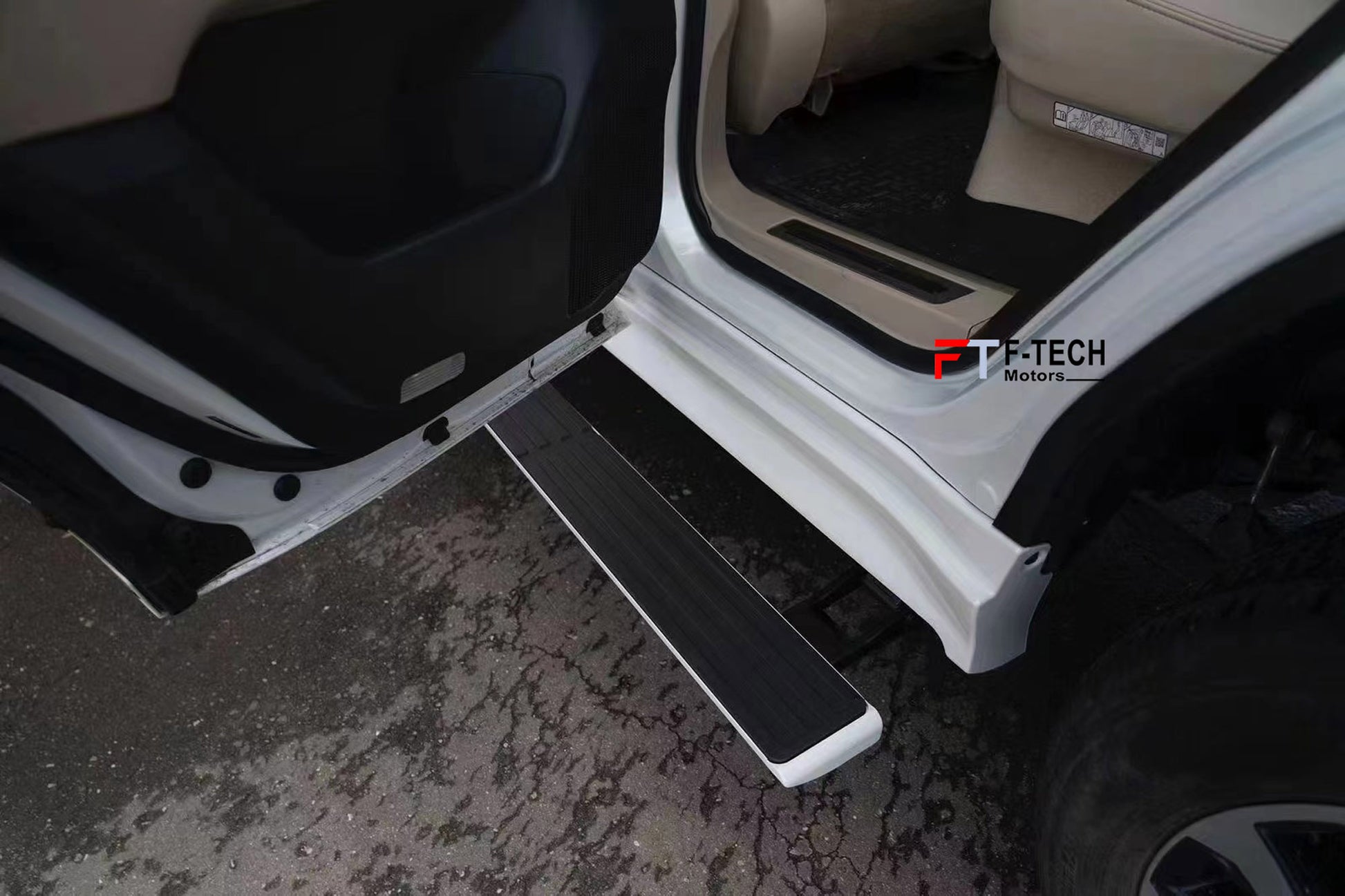 Electric Side Step Bars Deployable Running Boards for Toyota Land Cruiser LC300 2021+