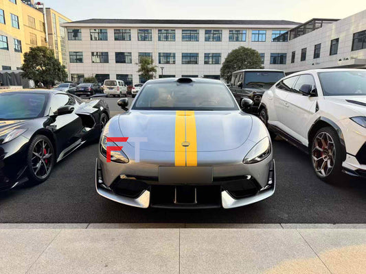 Body kit for Xiaomi SU7 2023+ Ultra Style Front Bumper Front Lip Spoiler