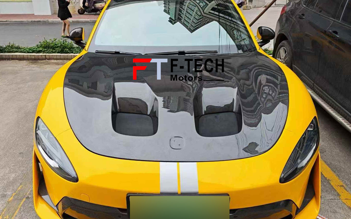 Carbon Fiber Hood Bonnet for Xiaomi SU7 2023+ Ultra Style