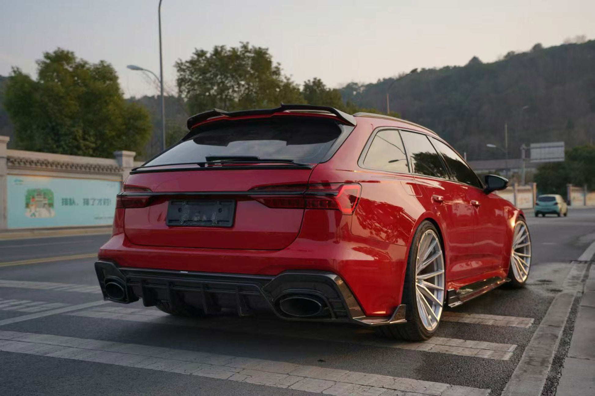audi-rs6-c8-2019-2020-2024-aulena-carbon-fiber-body-kit
