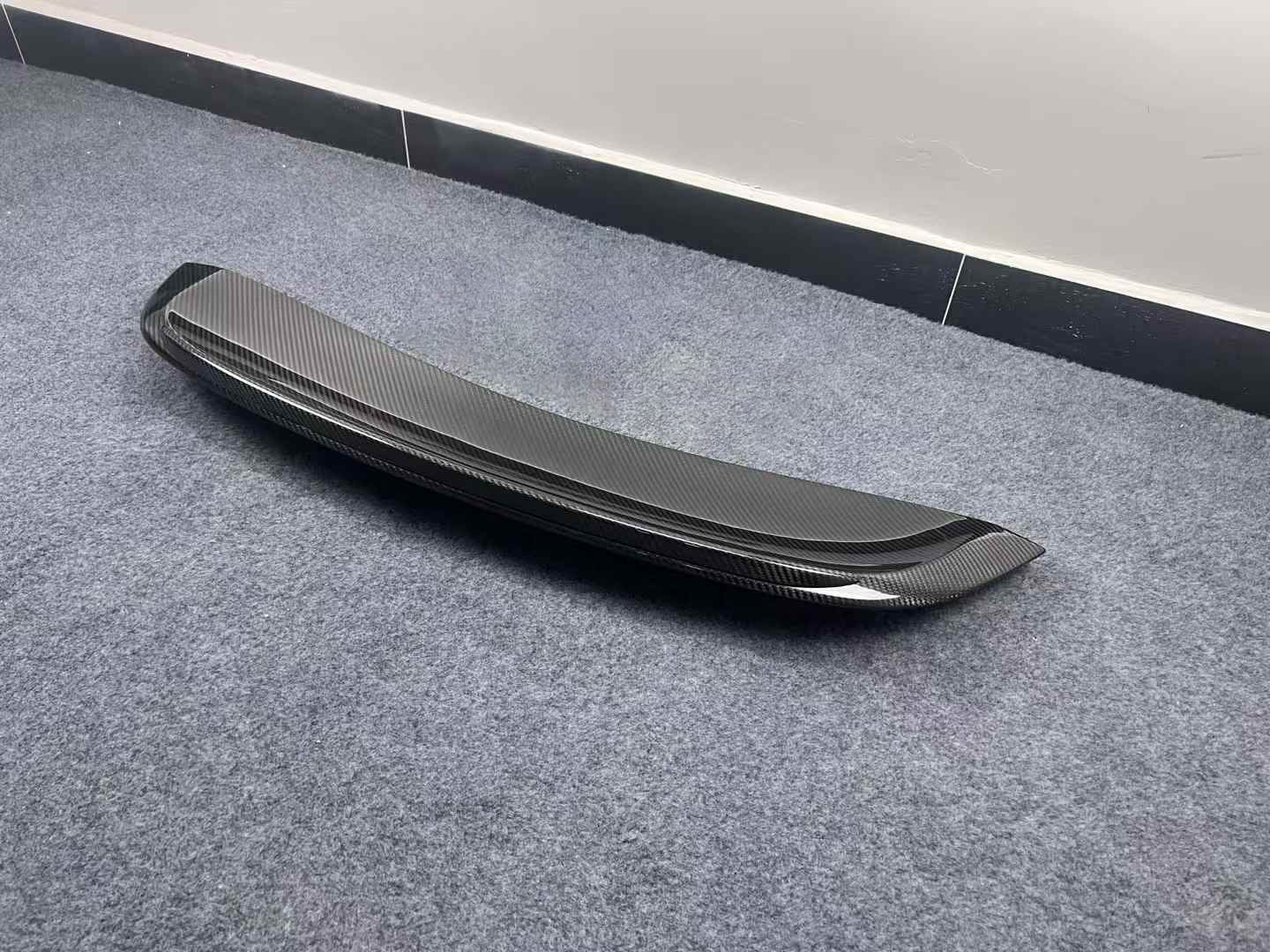 carbon-fiber-spoiler-for-porsche-718-spyder