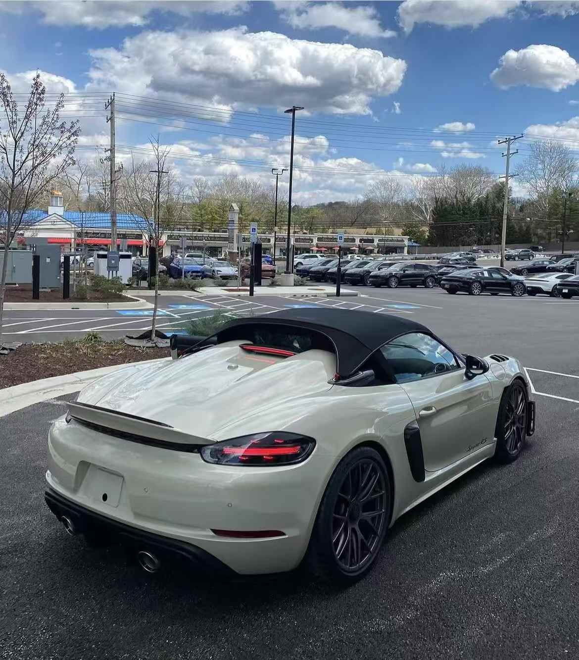 carbon-fiber-spoiler-for-porsche-718-spyder