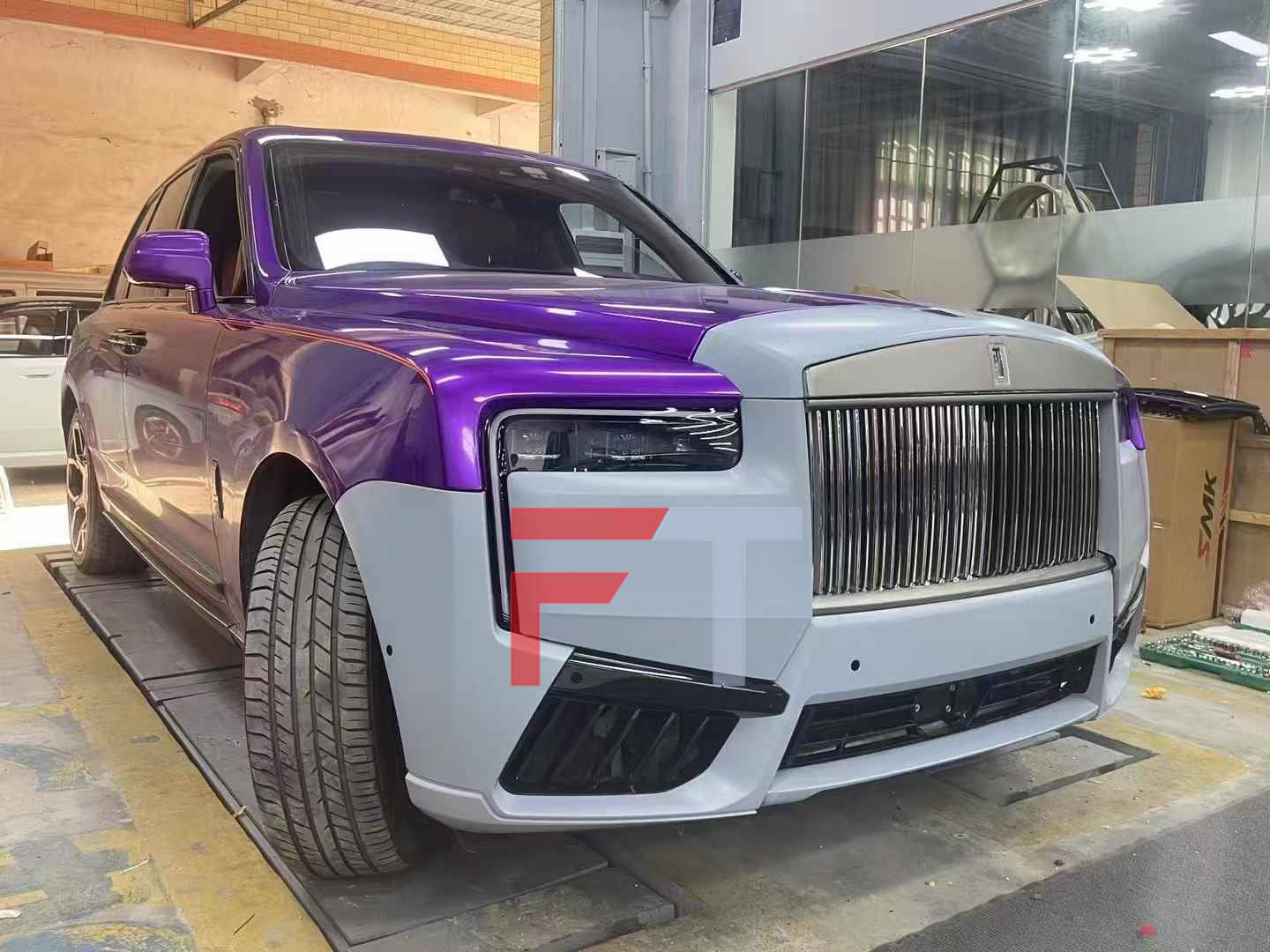 2025 Style facelift upgrade body kit front bumper for Rolls Royce Cullinan 2018 - 2023