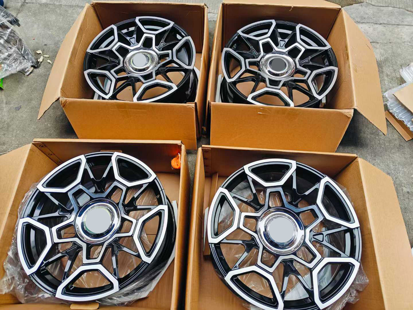 Monoblock Custom Forged Alloy Wheels For Rolls Royce Ghost Cullinan Phantom Wraith Dawn Spectre