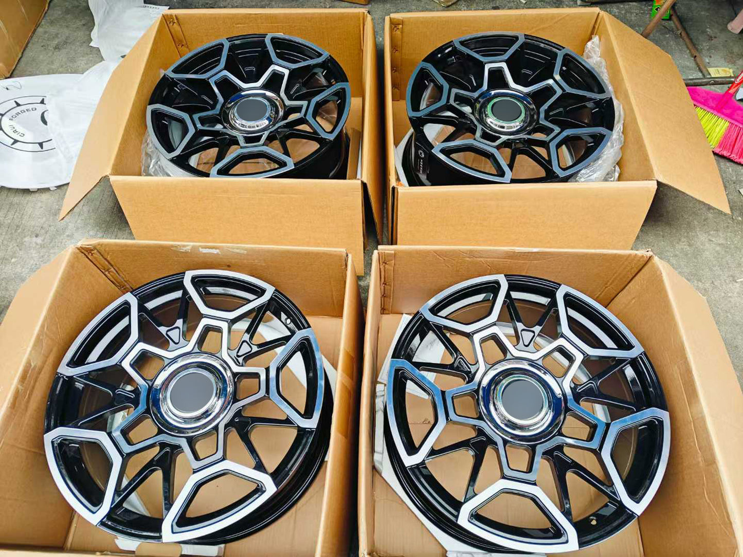 Monoblock Custom Forged Alloy Wheels For Rolls Royce Ghost Cullinan Phantom Wraith Dawn Spectre