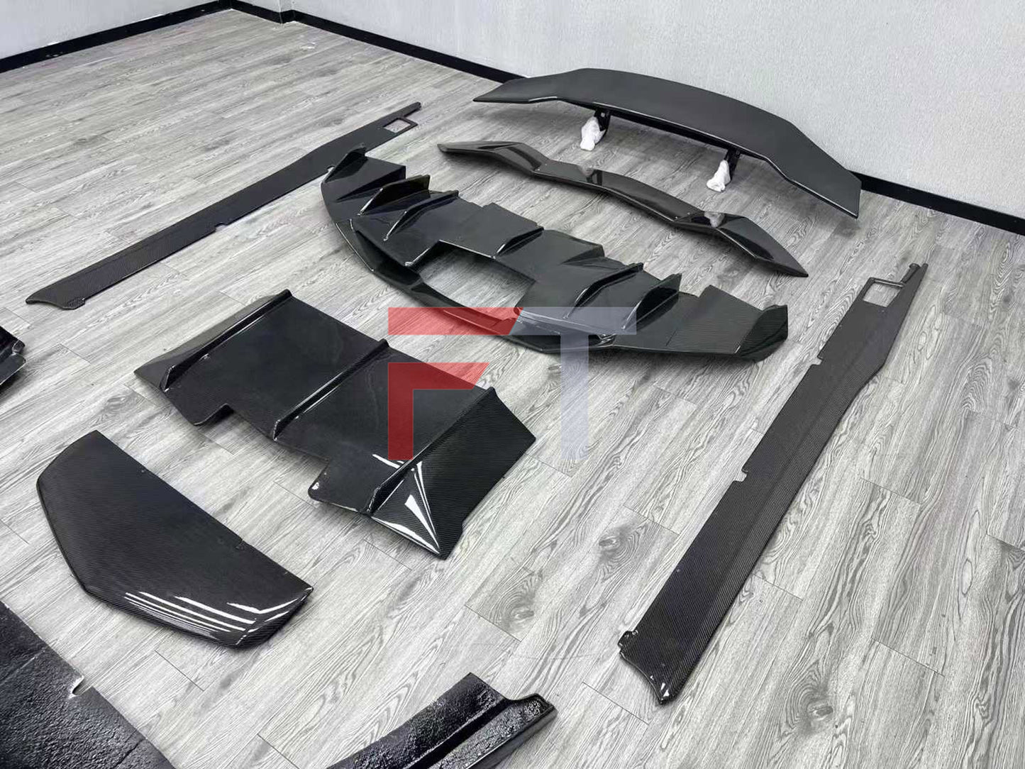 Carbon fiber body kit for Lamborghini Aventador LP700 2011-2016