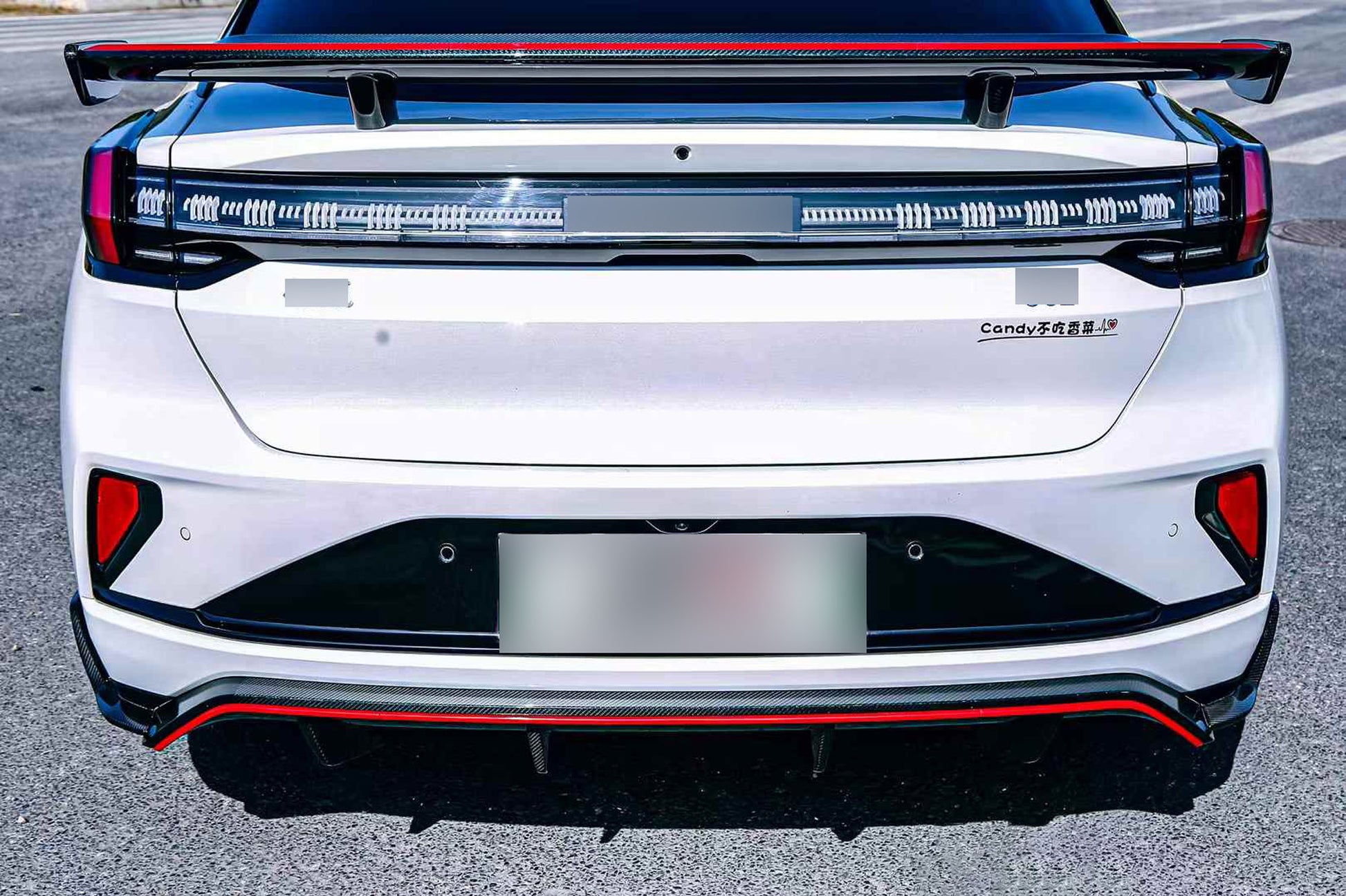 Dry carbon fiber rear diffuser spoiler for Zeekr 001 2023+ FR