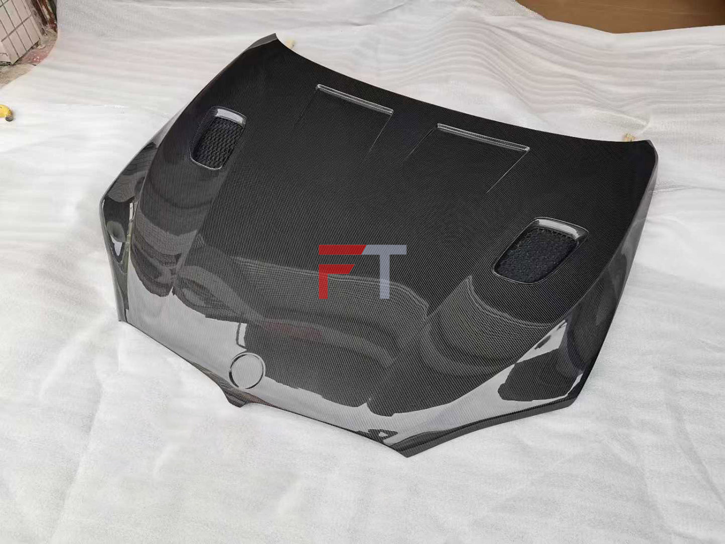 Dry carbon fiber hood bonnet for BMW X5 F15 X6 F16 2014 - 2019