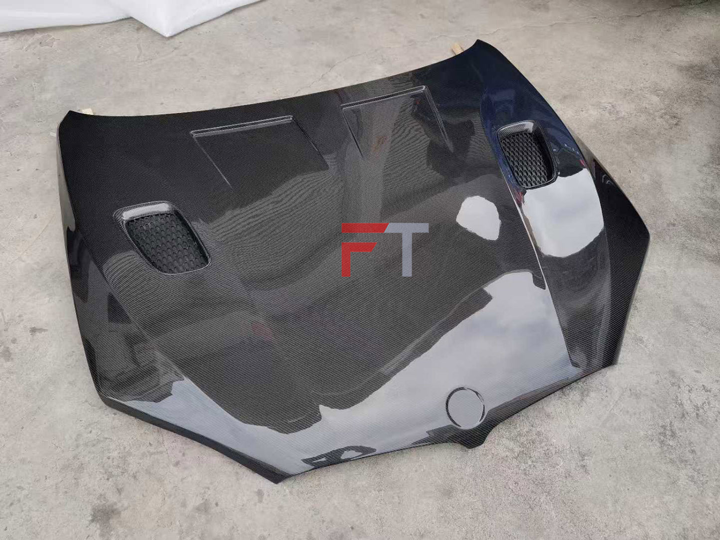 Dry carbon fiber hood bonnet for BMW X5 F15 X6 F16 2014 - 2019