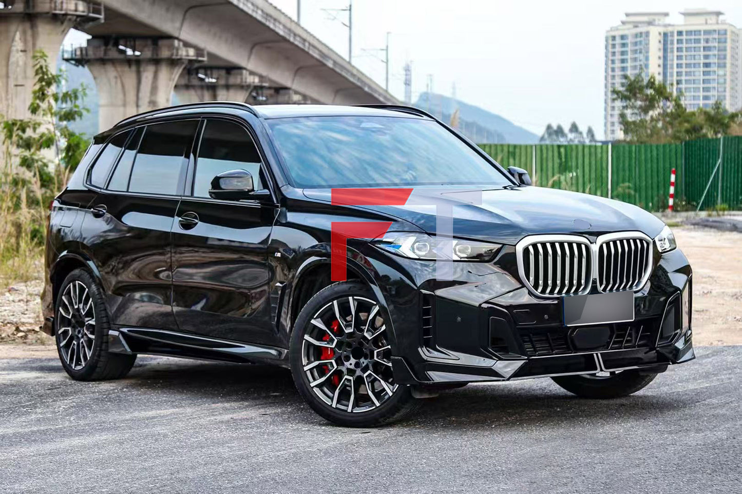 Gloss black aero body kit for BMW X5 G05 LCI 2023+ MP Front Lip Side Skirts Rear Diffuser