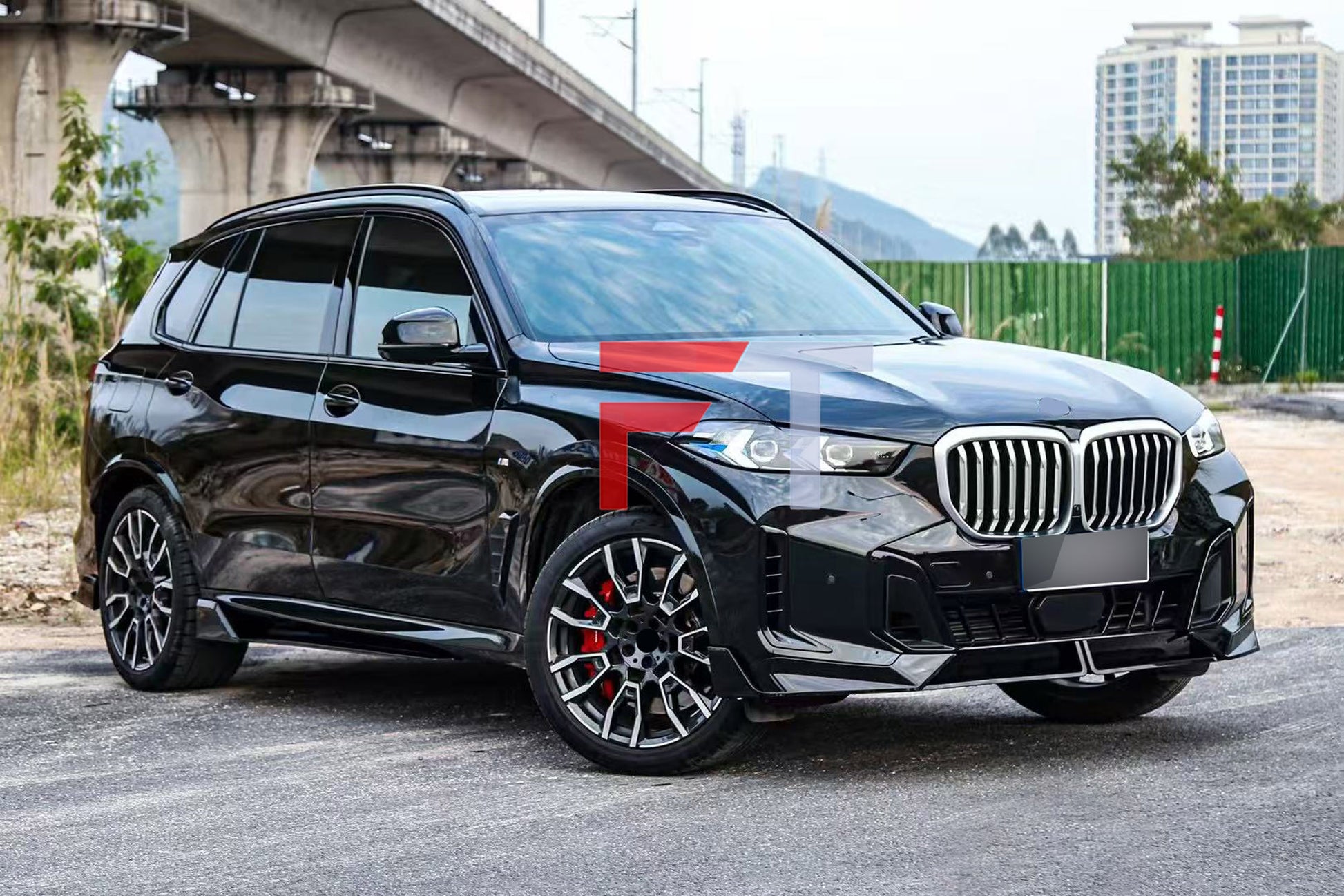 Gloss black aero body kit for BMW X5 G05 LCI 2023+ MP Front Lip Side Skirts Rear Diffuser