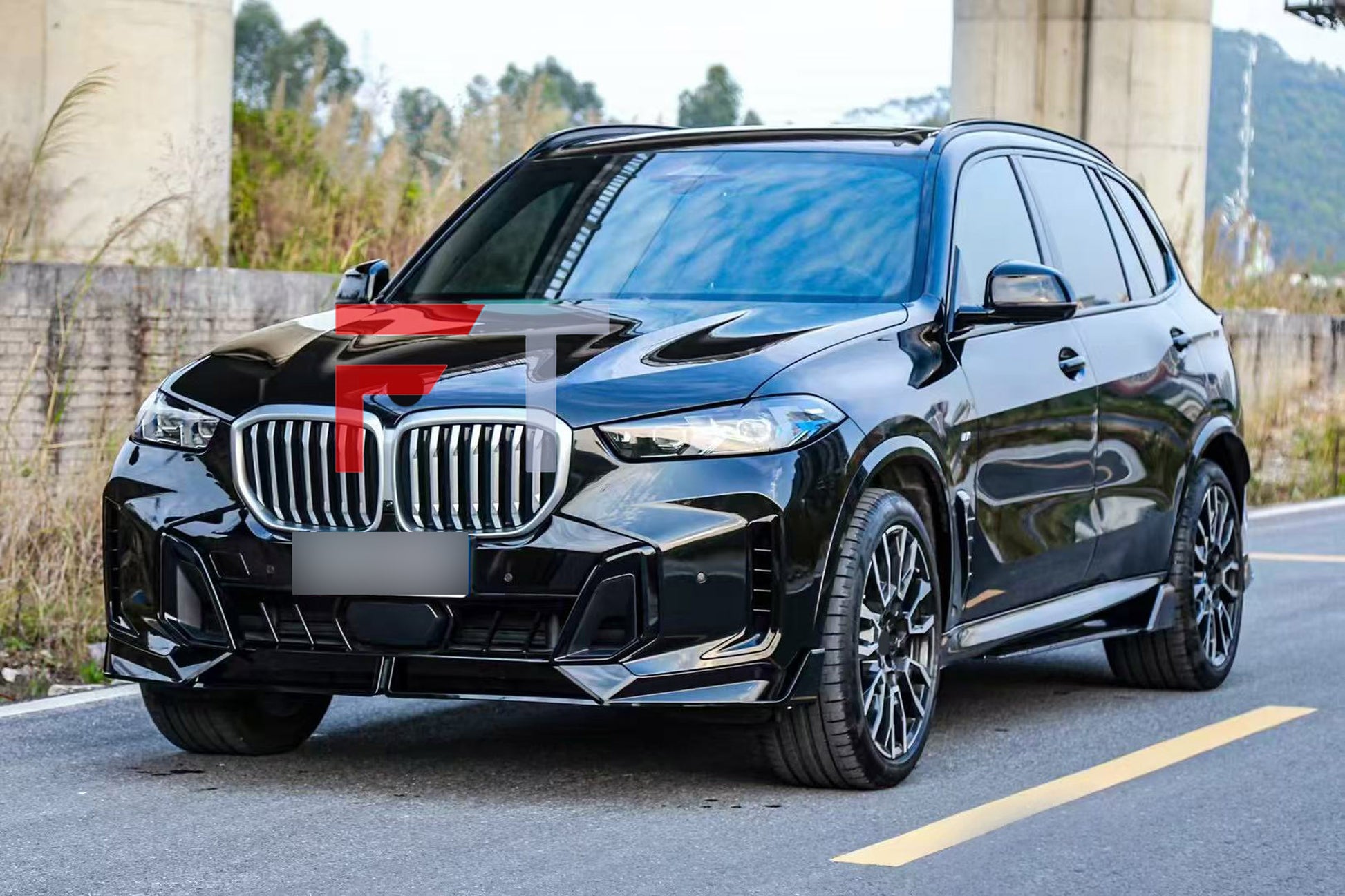 Gloss black aero body kit for BMW X5 G05 LCI 2023+ MP Front Lip Side Skirts Rear Diffuser