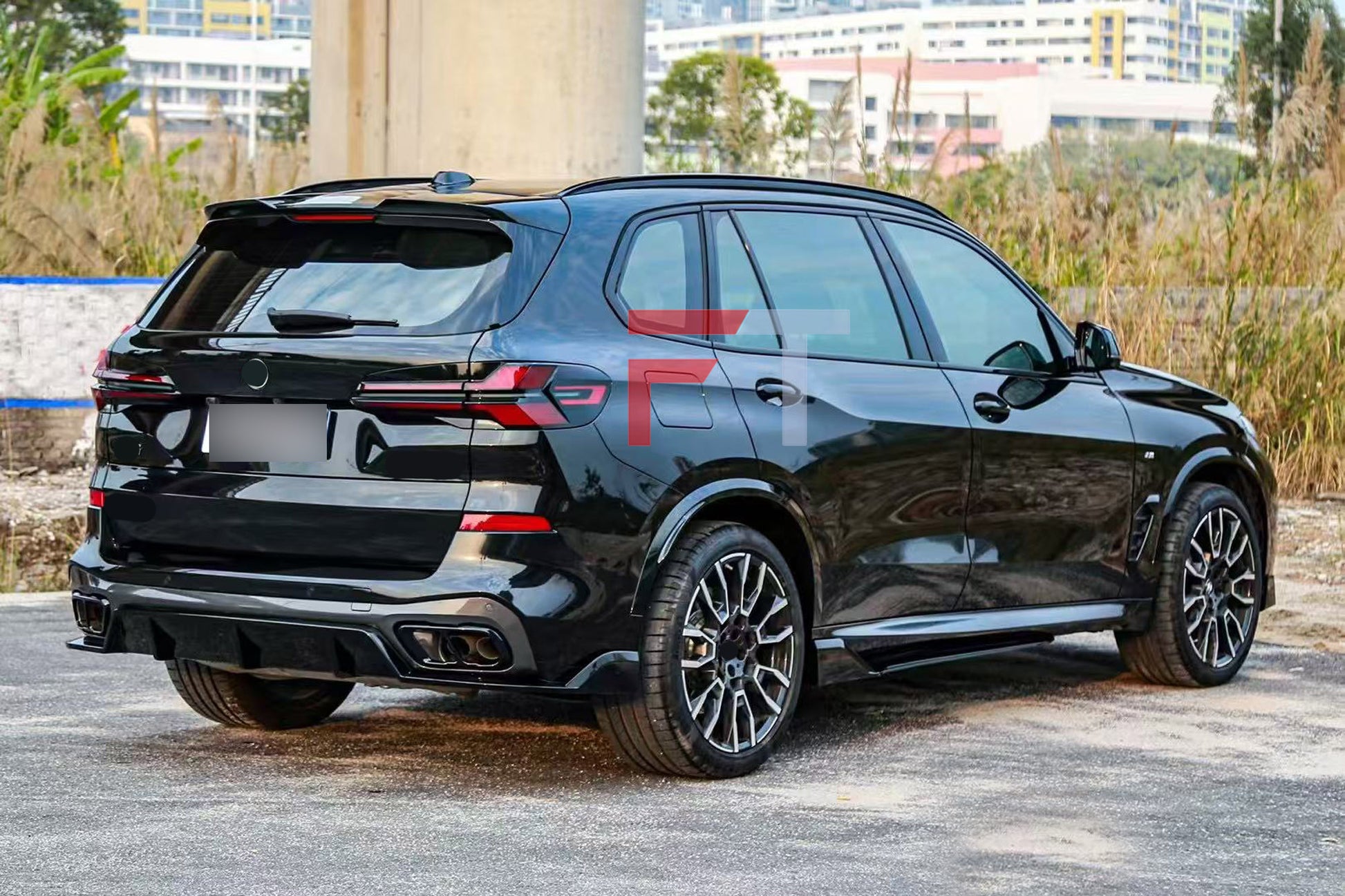 Gloss black aero body kit for BMW X5 G05 LCI 2023+ MP Front Lip Side Skirts Rear Diffuser