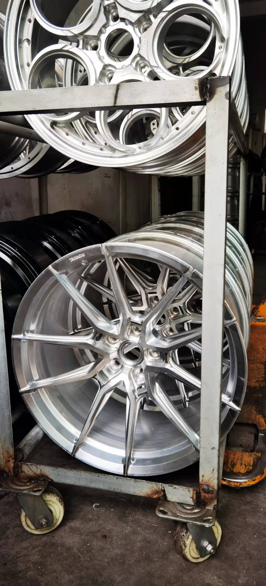 Monoblock Custom Forged Alloy Rims for McLaren 720S | 540C | 570S | 570GT | 600LT | 650S | 675LT | ARTURA | 765LT | GTS | GT | P1 | SENNA | MP4-12C | novitec NF9