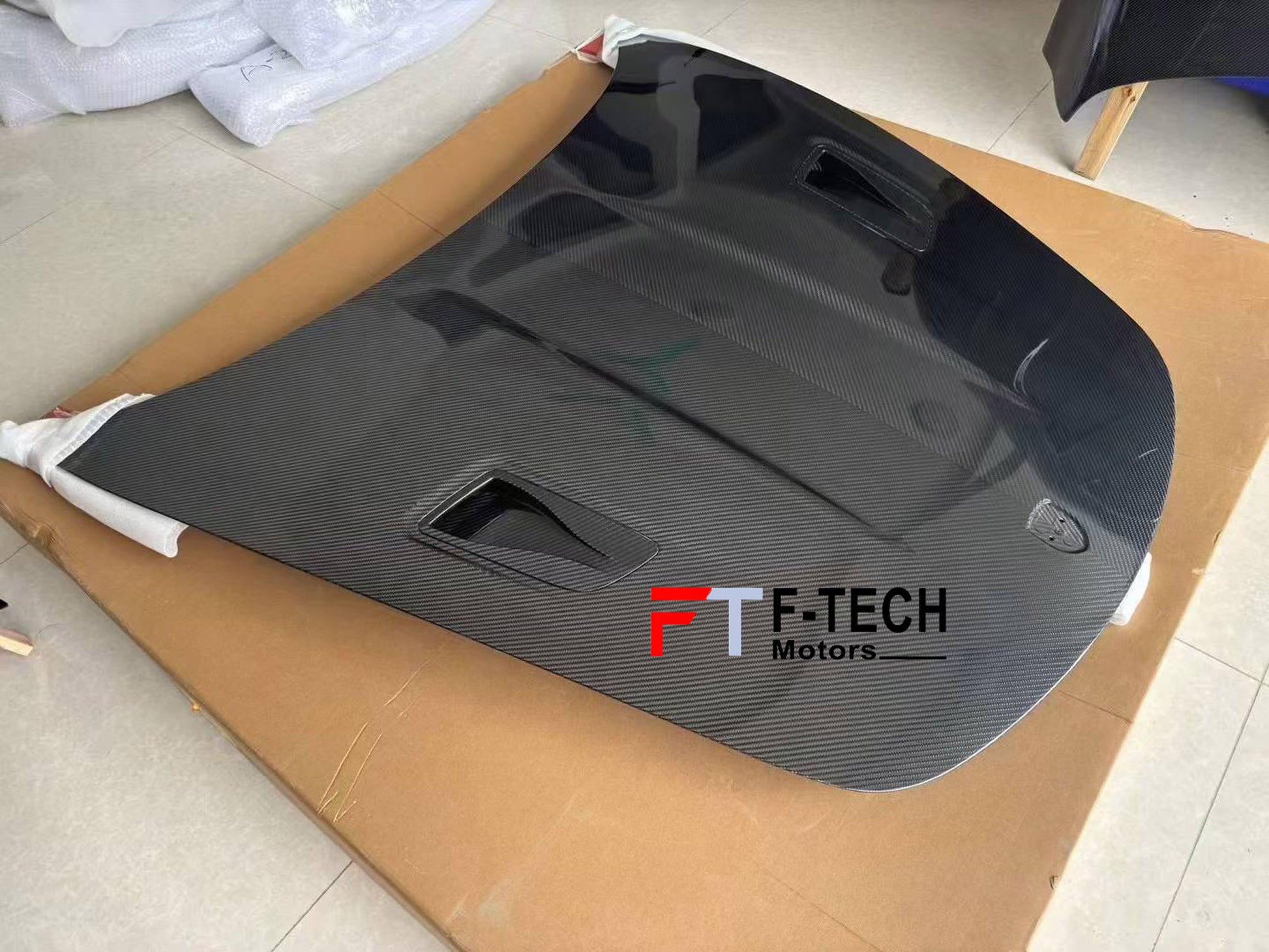 GT4 Style Dry Carbon Fiber Hood Bonnet for Porsche 718 Cayman Boxster 982 2016 - 2025