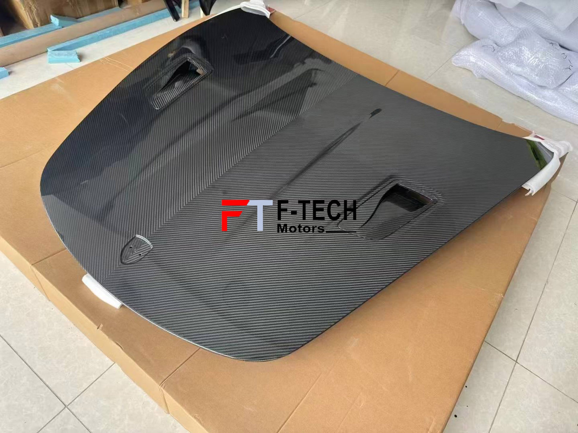 GT4 Style Dry Carbon Fiber Hood Bonnet for Porsche 718 Cayman Boxster 982 2016 - 2025