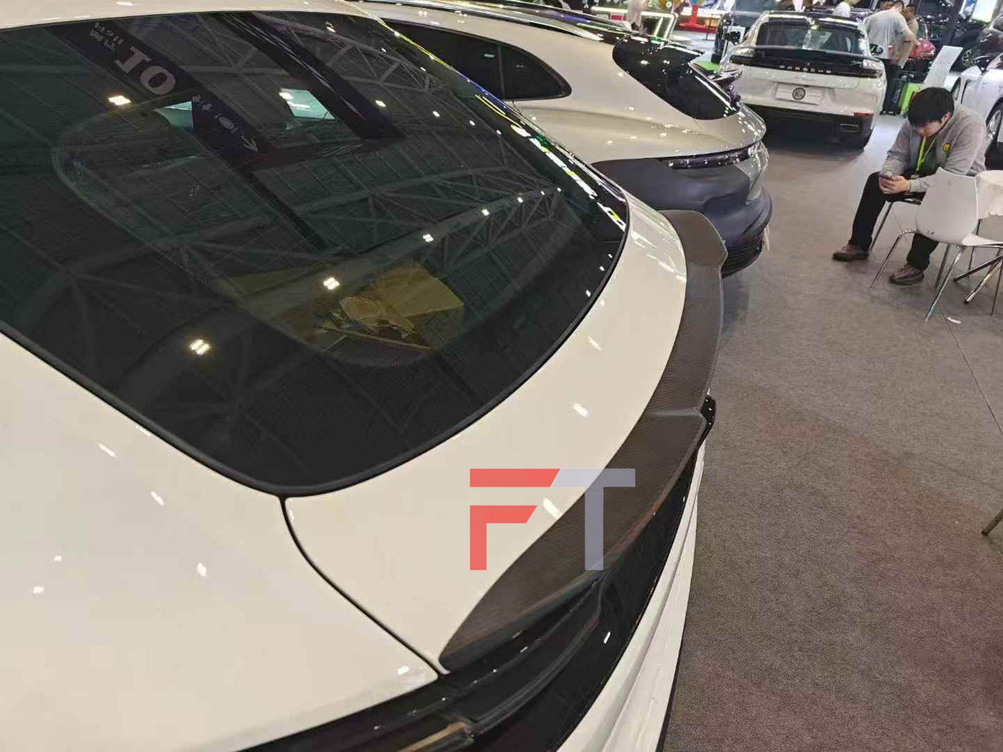 Dry carbon fiber trunk ducktail deck lid spoiler for Porsche Macan 2025+