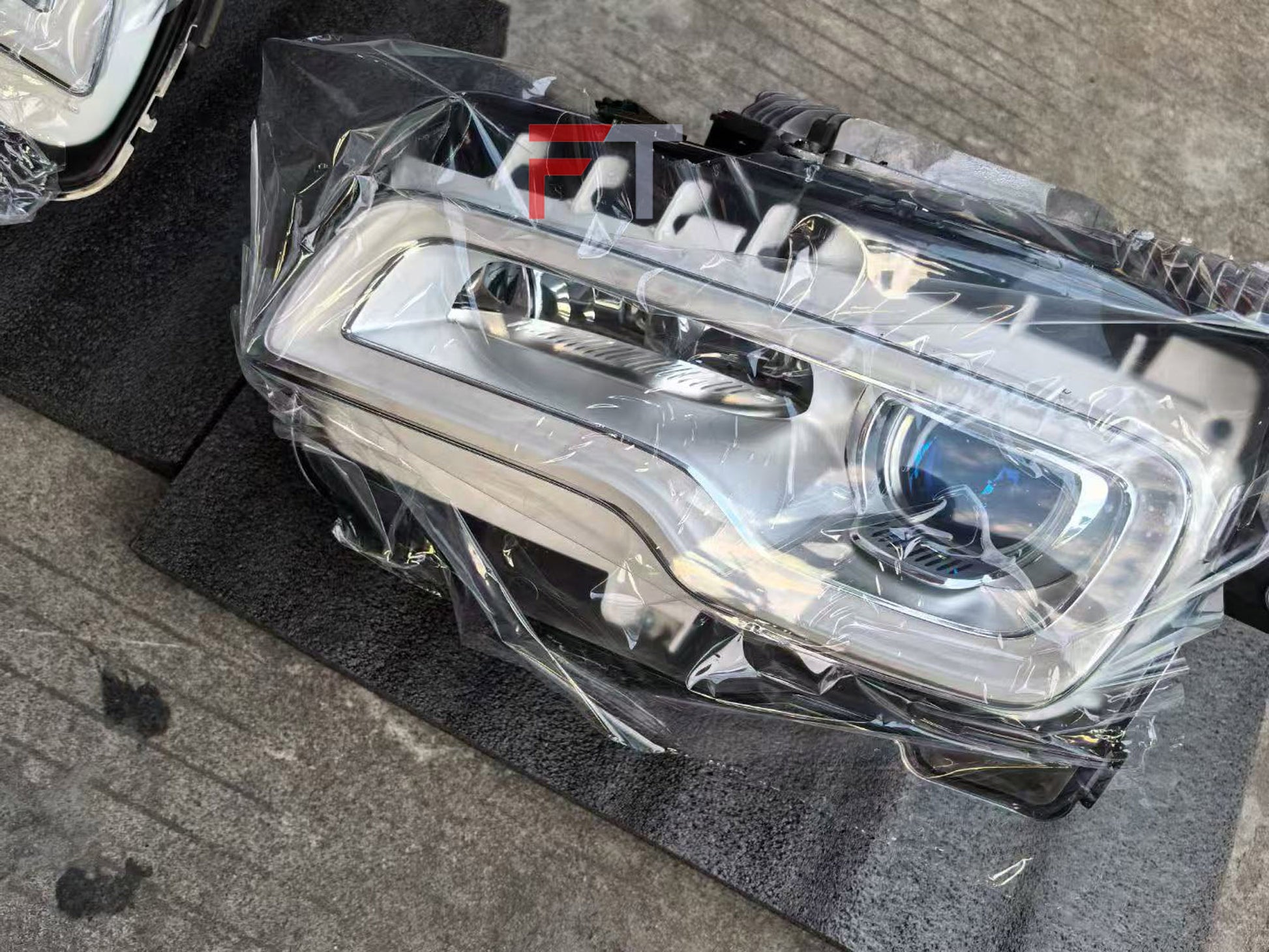 Pair of LED headlights assembly for Rolls Royce Ghost 2014 - 2020